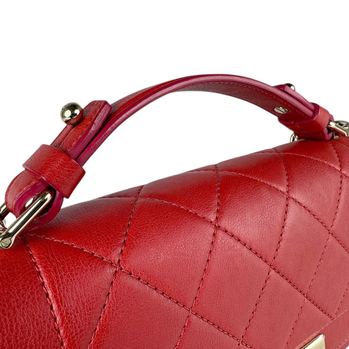 Chanel Red Color Leather Shoulder Bag (Pre-Owned)