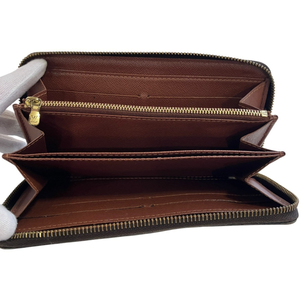 Louis Vuitton Monogram Brown Monogram Long Wallet (Bi-Fold) (Pre-Owned)