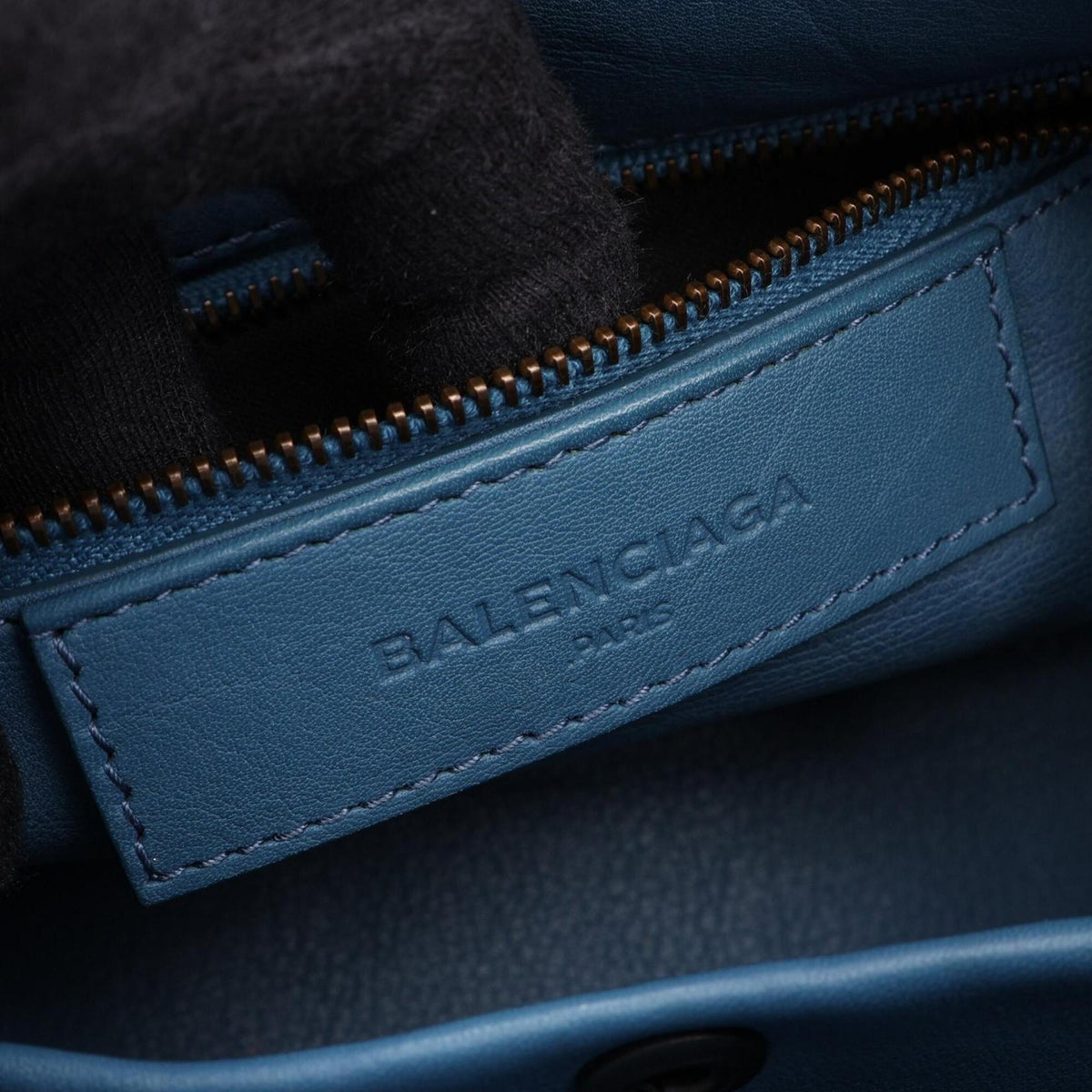 Balenciaga Blue Leather Handbag (Pre-Owned)