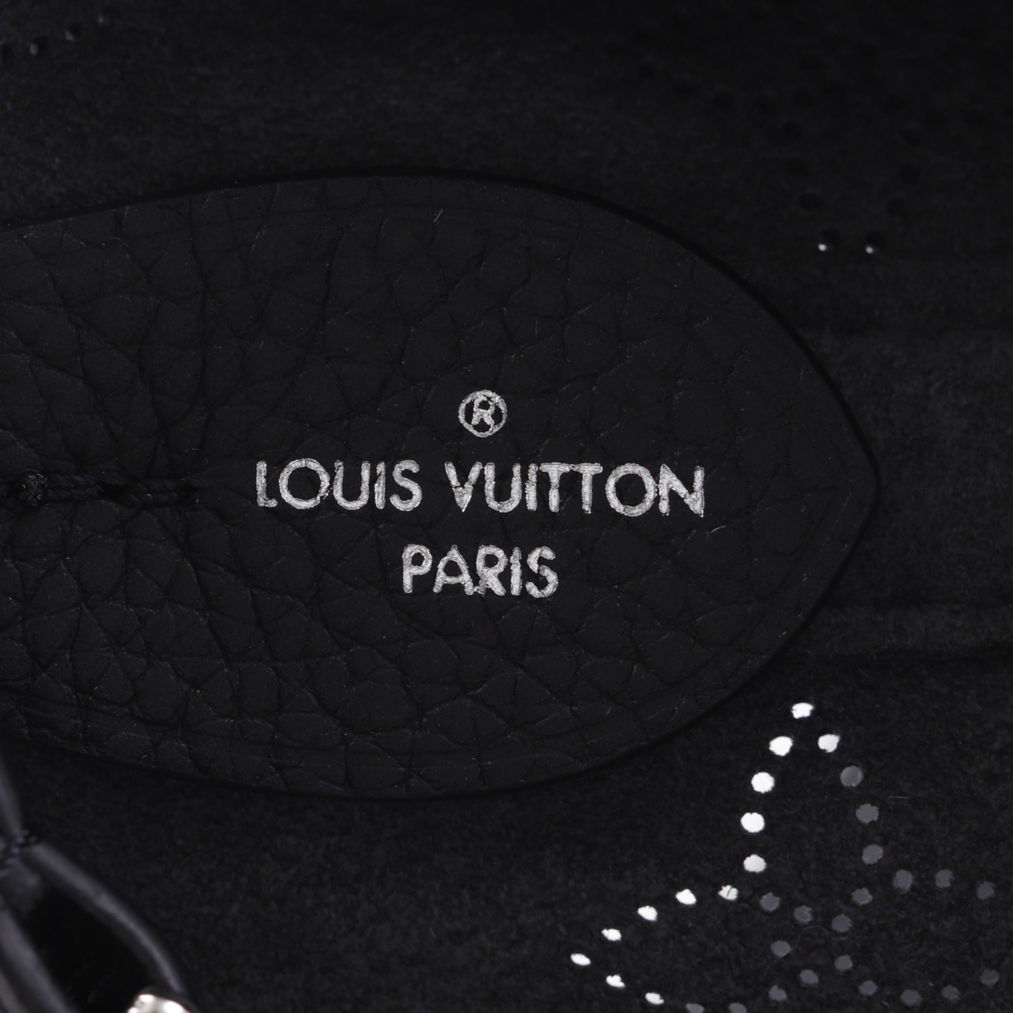 Louis Vuitton Black Noir Monogram Mahina Leather Tote Bag (Pre-Owned)