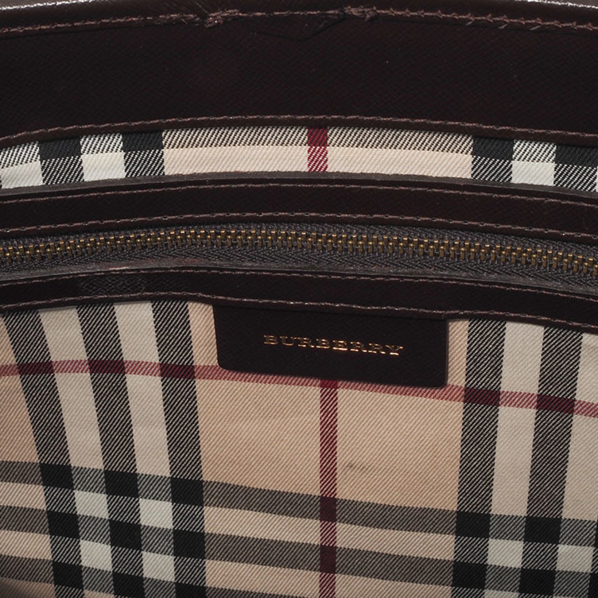 Burberry Brown Leather Handbag (Pre-Owned)