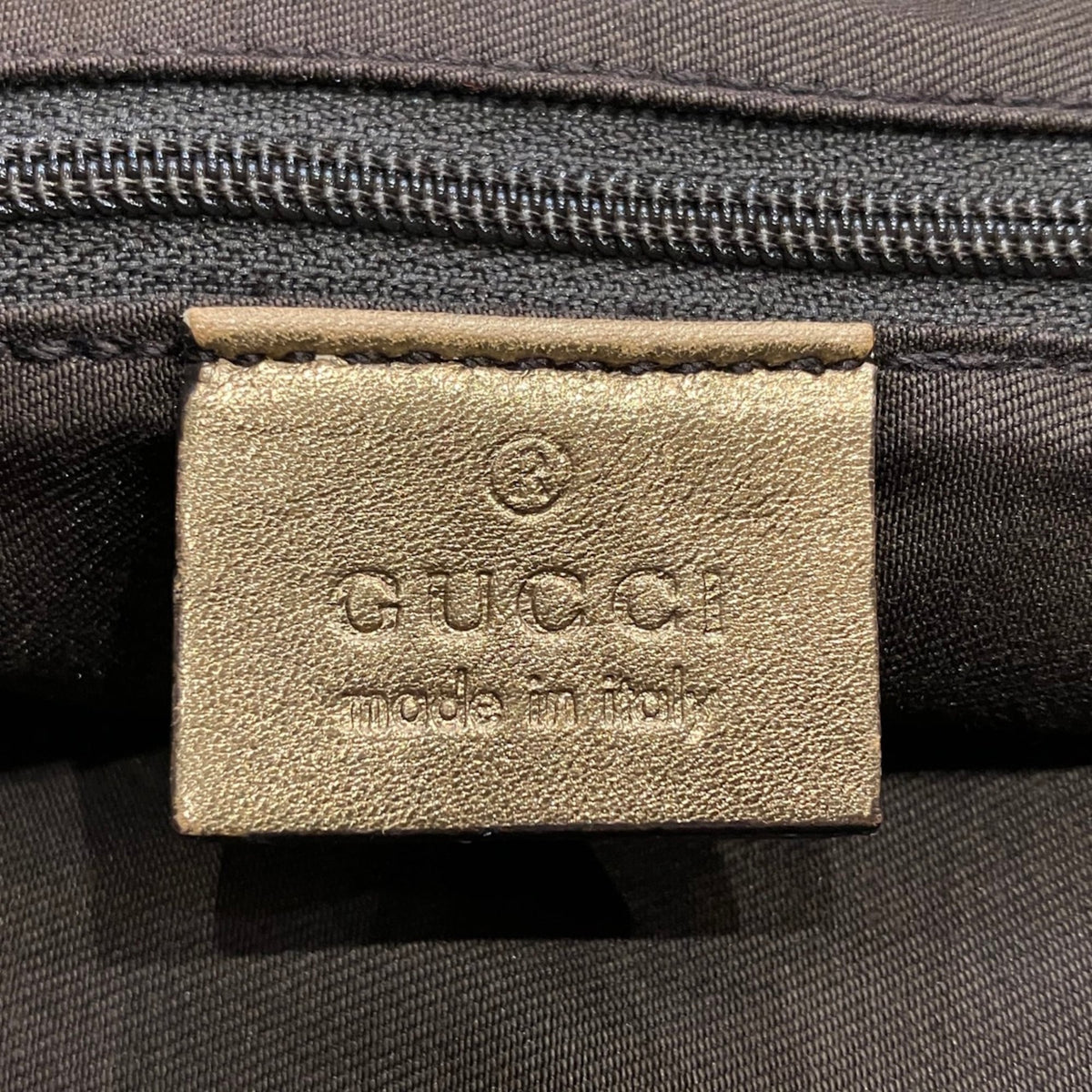 Gucci Gold Gg Canvas Handbag (Pre-Owned)