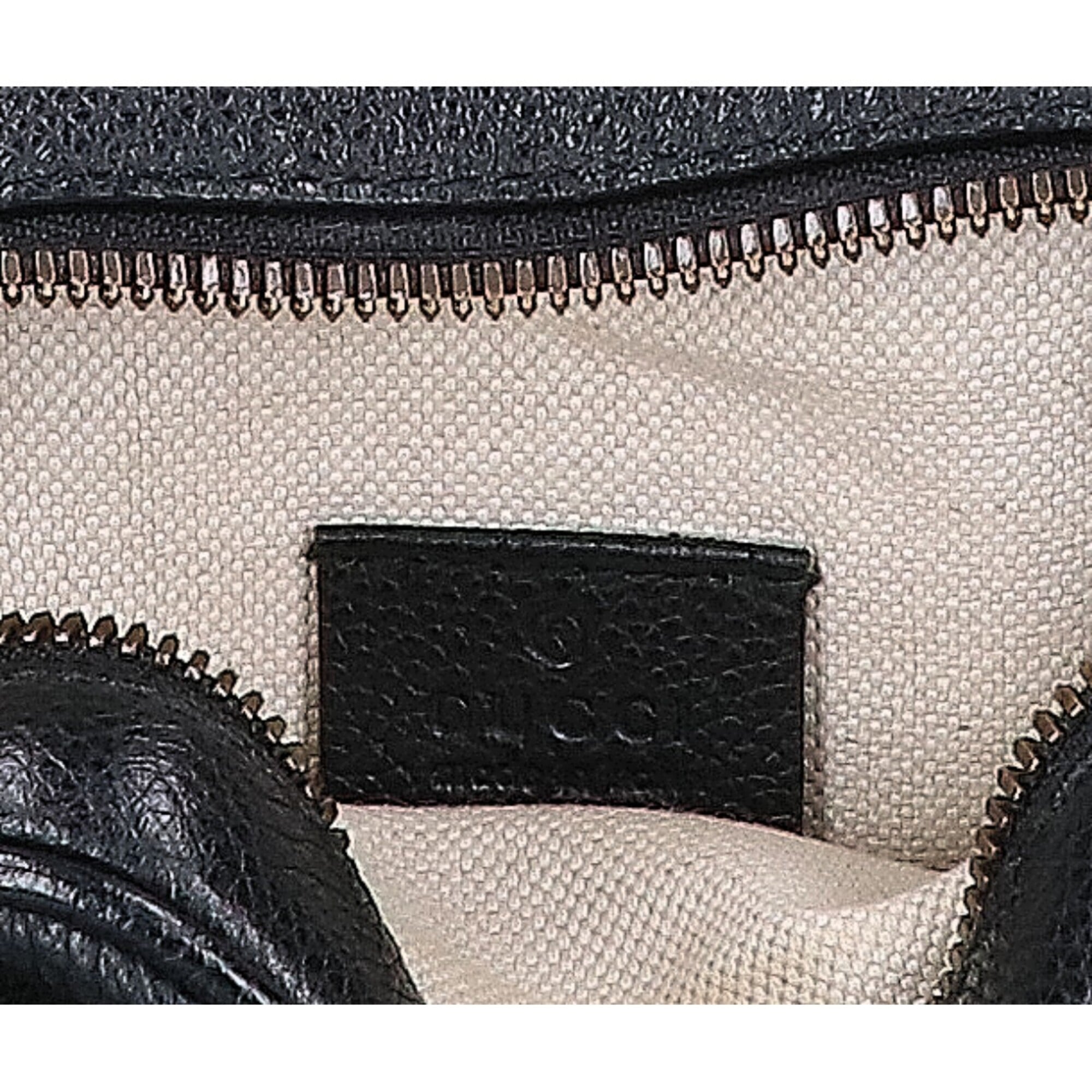 Gucci Black Leather Shoulder Bag (Pre-Owned)