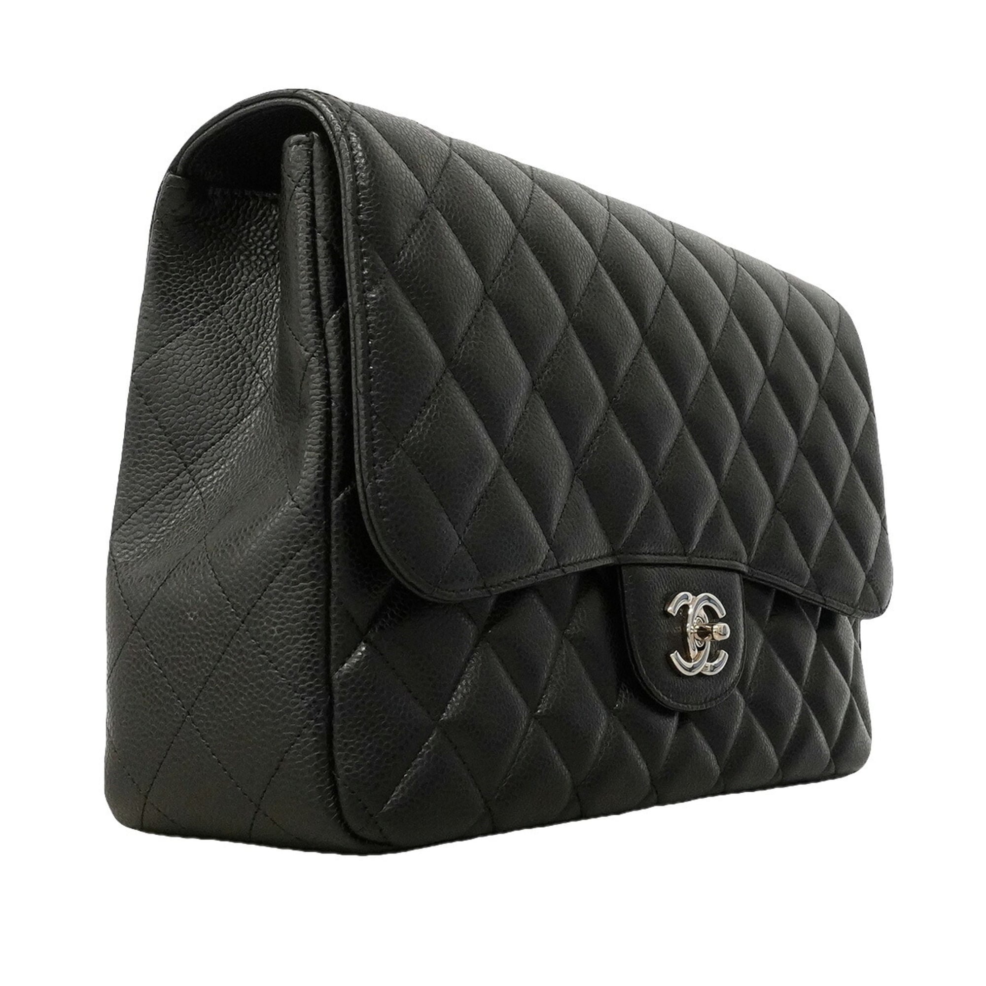 Chanel Black Grained Calfskin Shoulder Bag (Pre-Owned)
