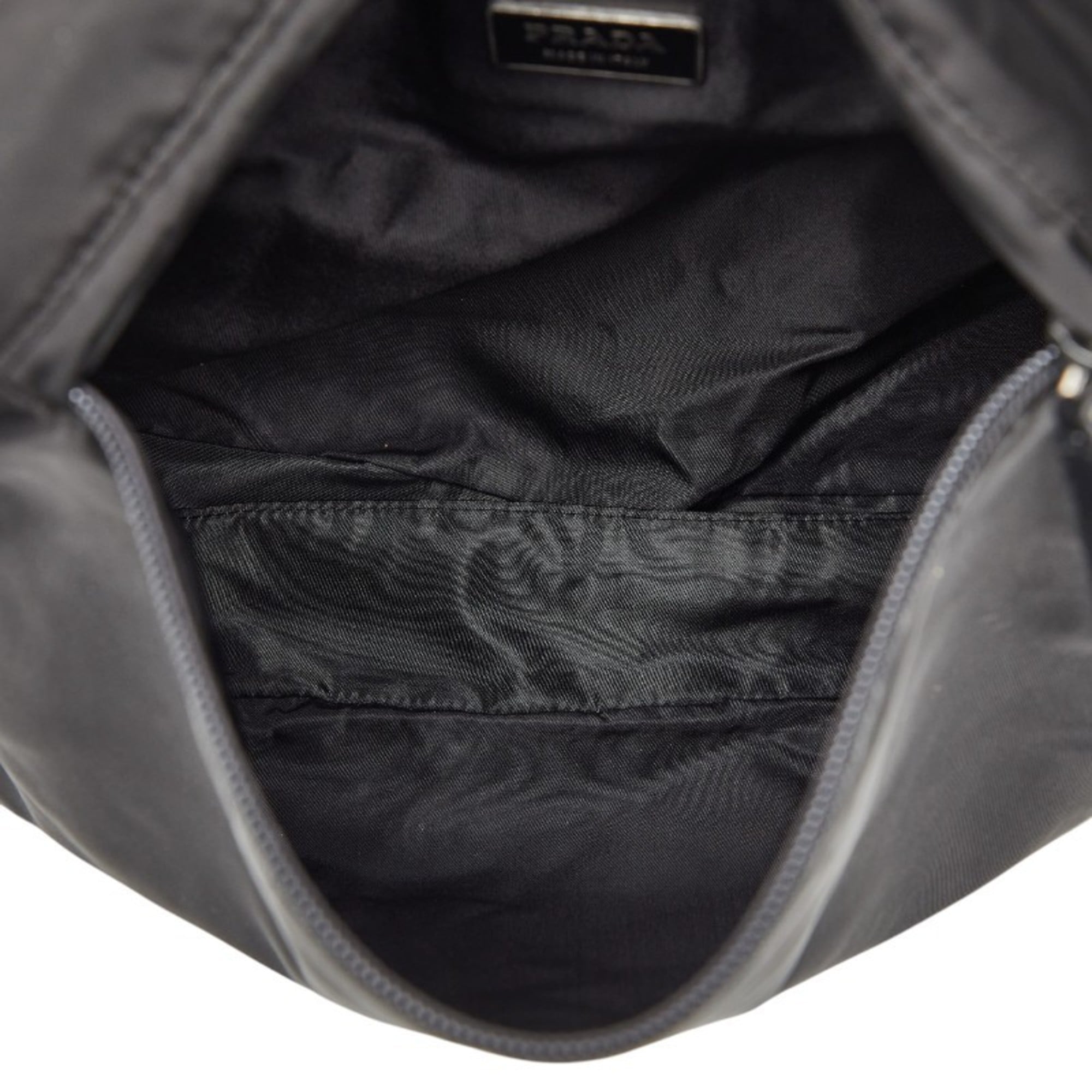 Prada Black Nylon Shoulder Bag (Pre-Owned)