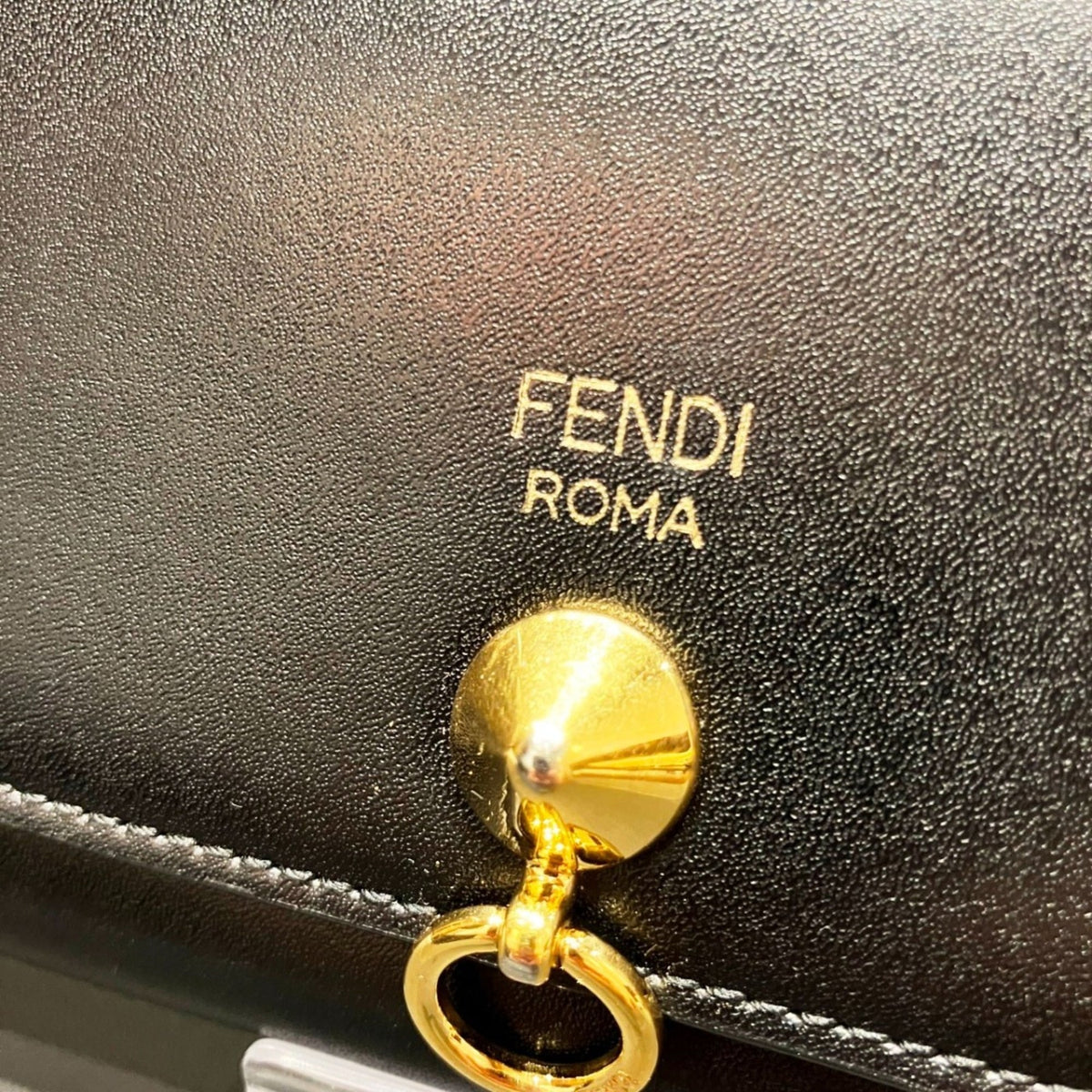 Fendi Black Leather Long Wallet (Bi-Fold) (Pre-Owned)