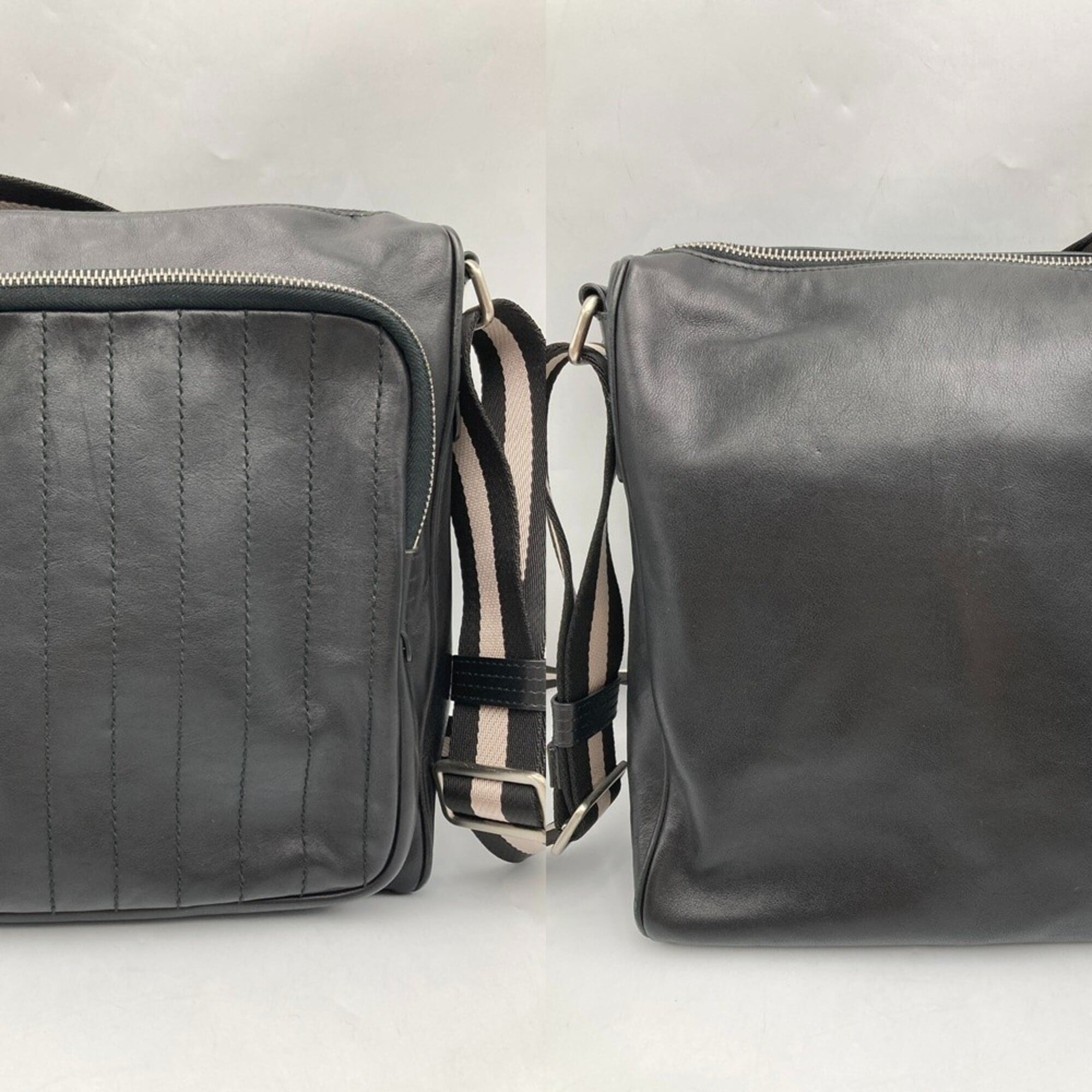 Bally Black Leather Shoulder Bag (Pre-Owned)