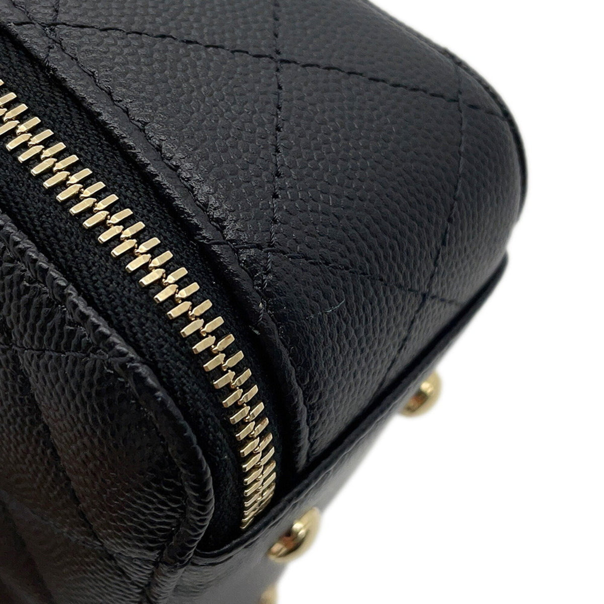 Chanel Matelasse Black Grained Calfskin Handbag Shoulder Bag (Pre-Owned)