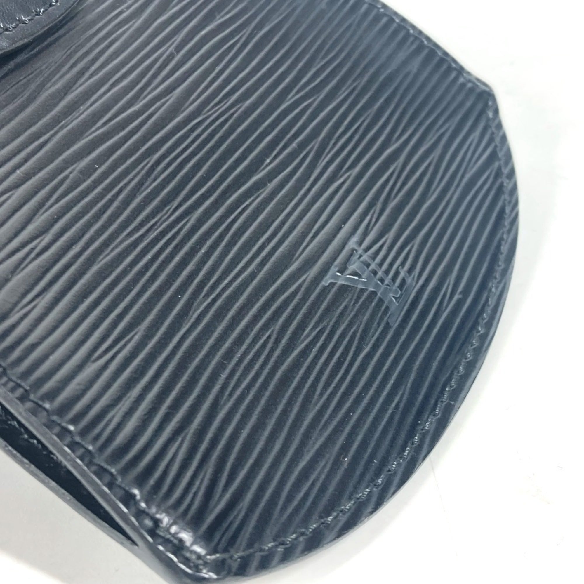 Louis Vuitton Black Epi Leather Pouch Sling Bag (Pre-Owned)