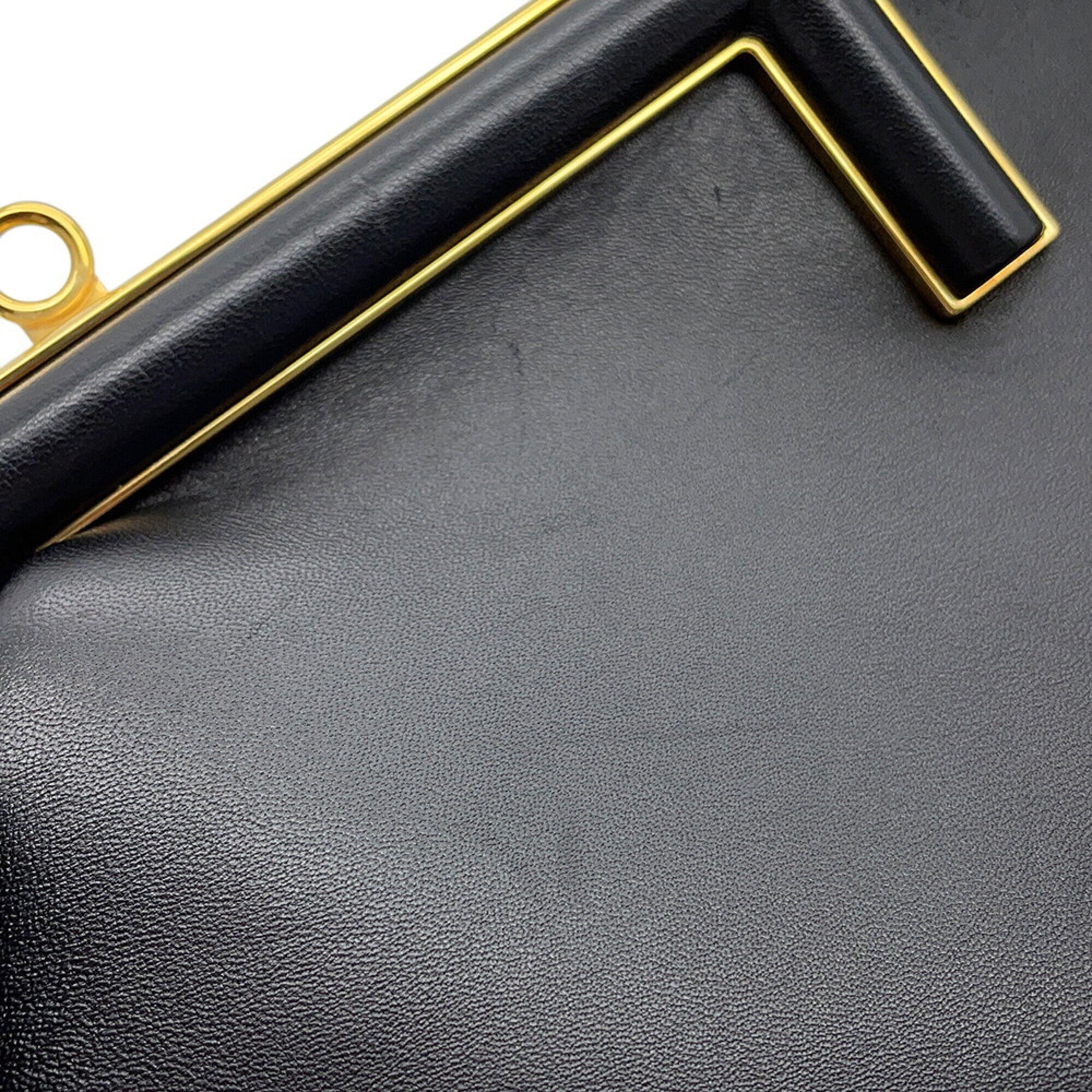 Fendi Black Leather Clutch Bag Shoulder Bag (Pre-Owned)