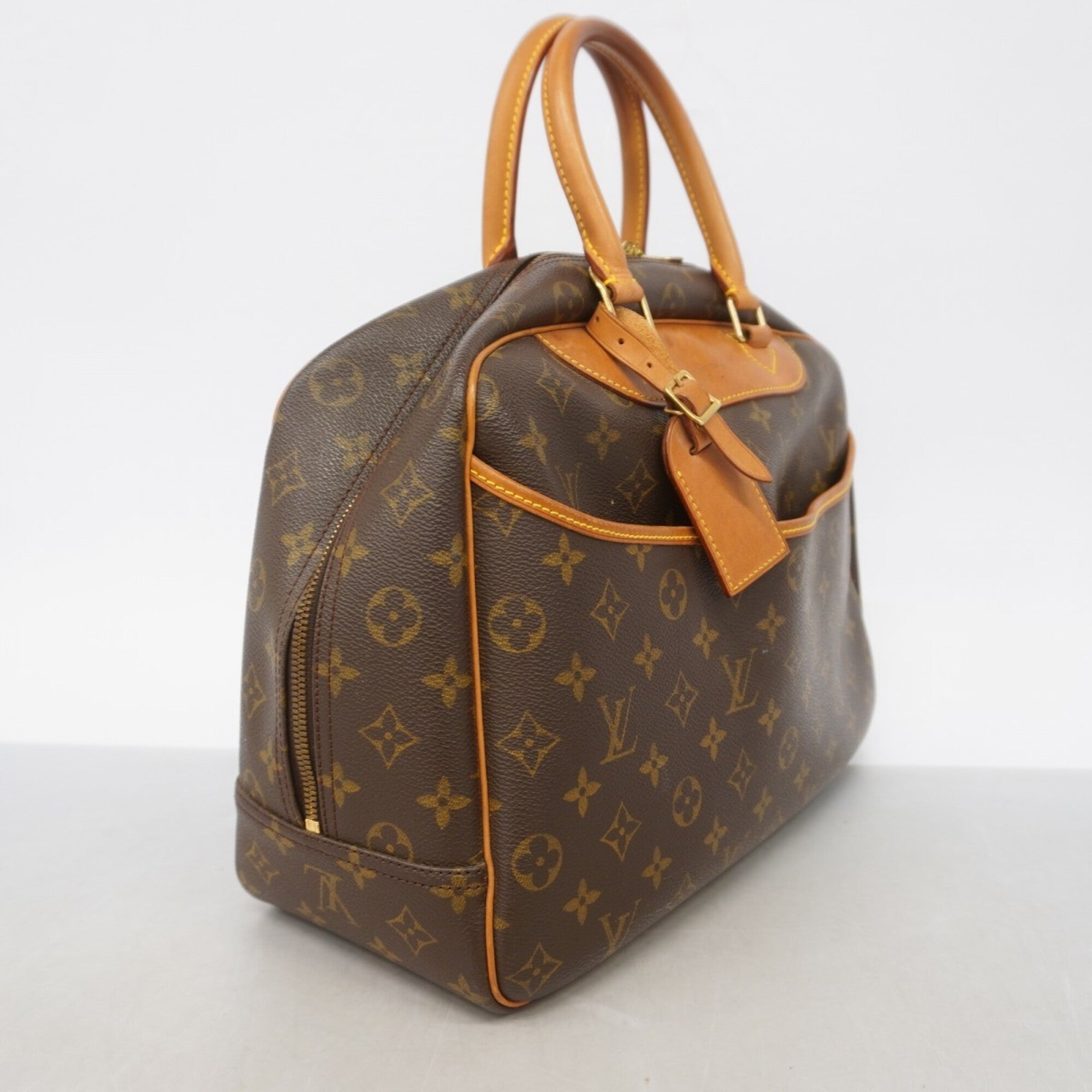 Louis Vuitton Brown Handbag (Pre-Owned)