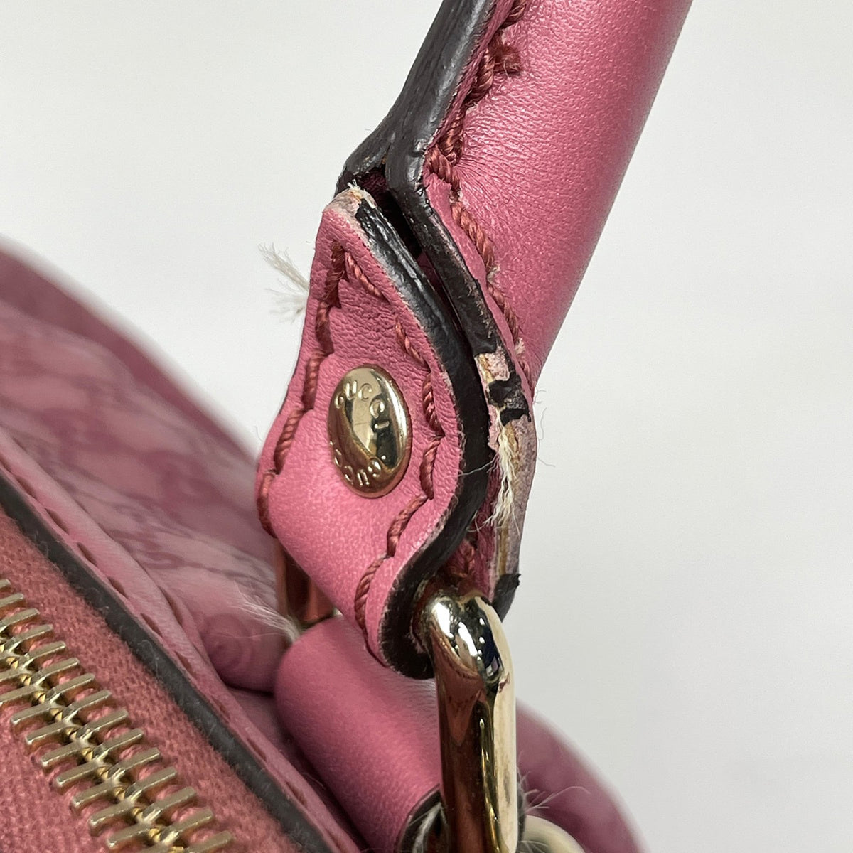 Gucci Sukey Pink Leather Handbag (Pre-Owned)