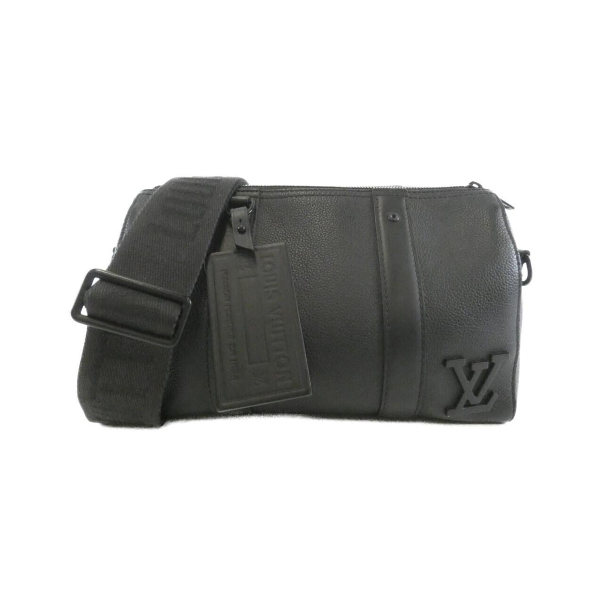 Louis Vuitton Black Leather Shoulder Bag (Pre-Owned)
