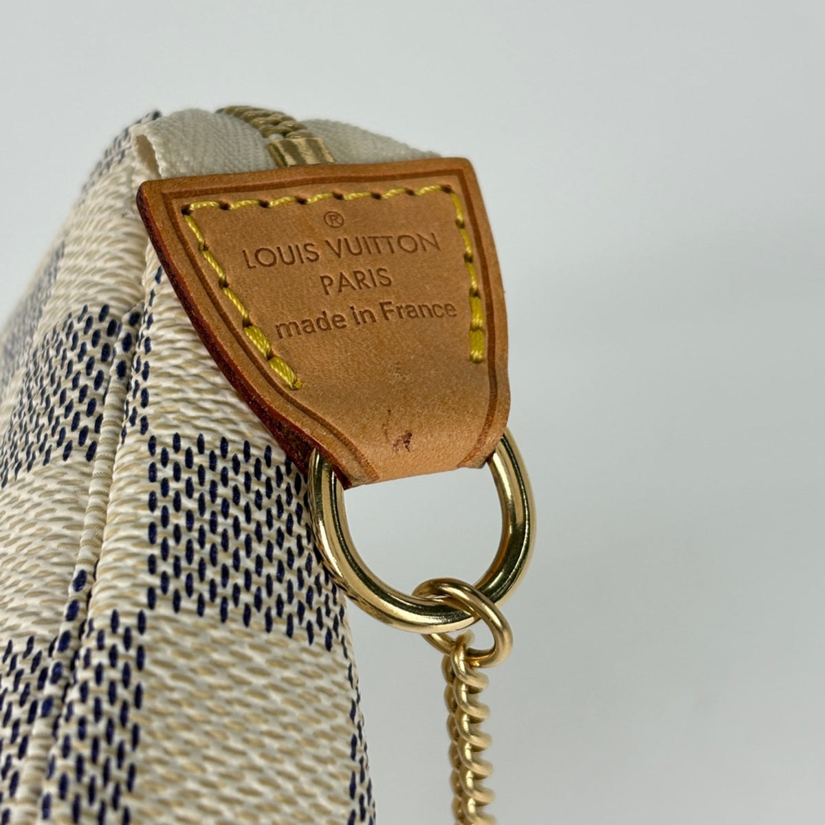 Louis Vuitton White Damier Azur Pochette Pouch (Pre-Owned)