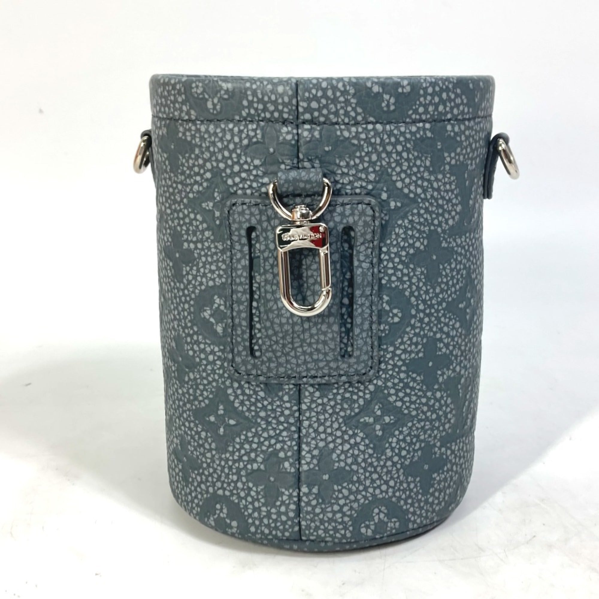 Louis Vuitton Gray Leather Shoulder Bag (Pre-Owned)
