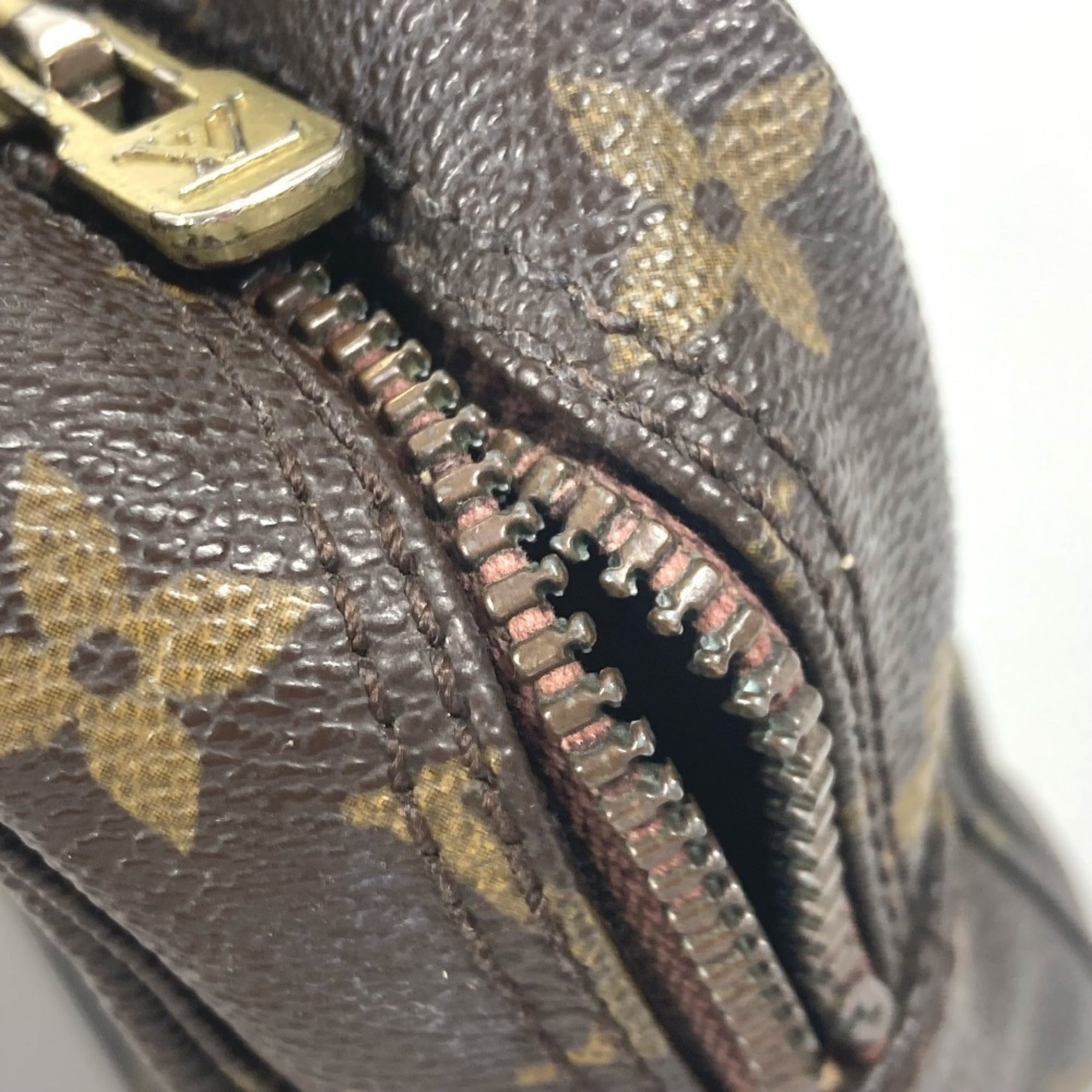 Louis Vuitton Brown Monogram Pouch (Pre-Owned)