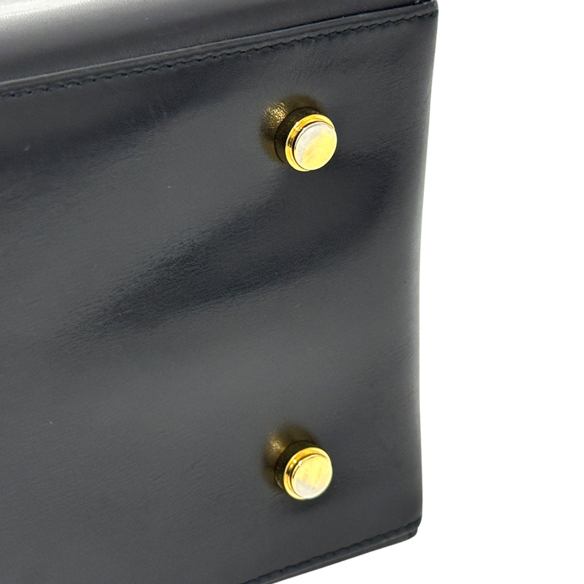 Salvatore Ferragamo Black Leather Handbag Shoulder Bag (Pre-Owned)