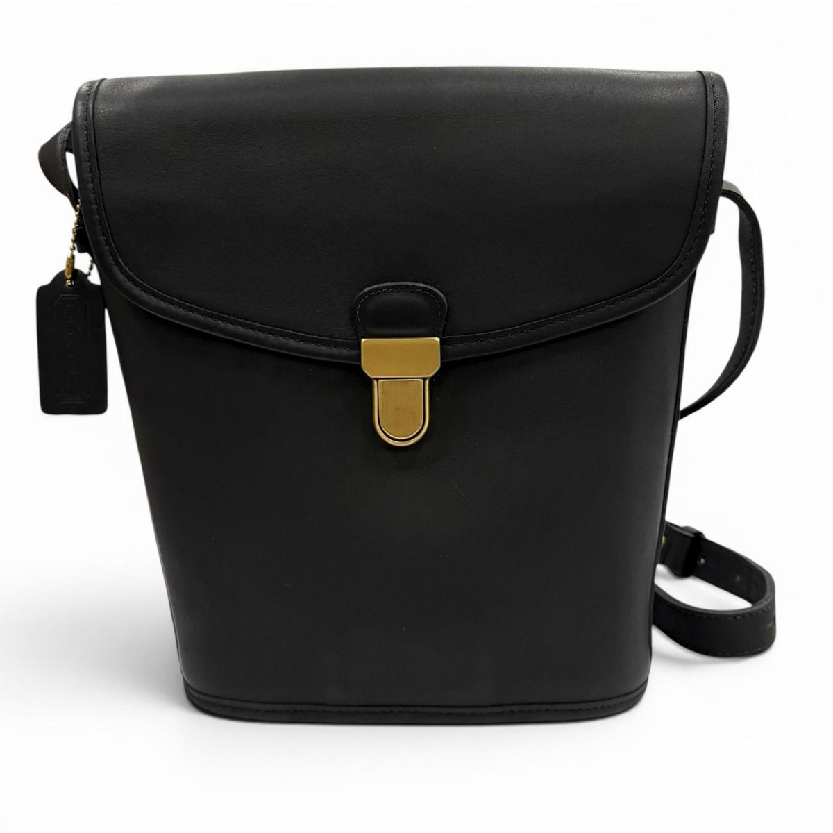 Coach Black Leather Shoulder Bag (Pre-Owned)