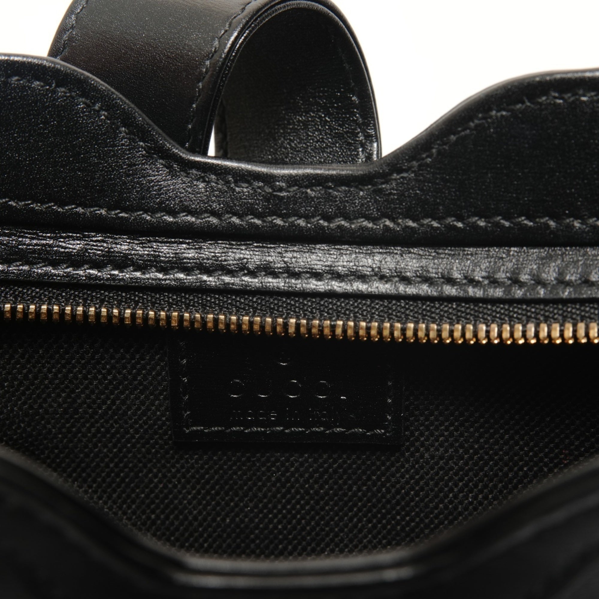 Gucci Black Shoulder Bag (Pre-Owned)