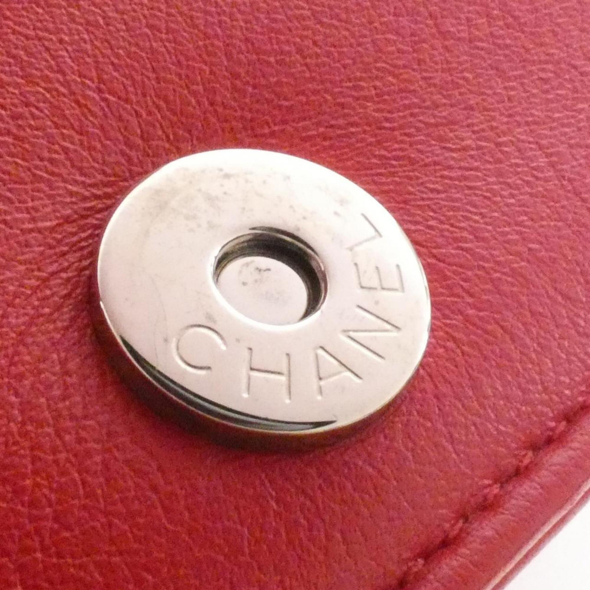 Chanel Red Color Chain/Shoulder Wallet (Pre-Owned)