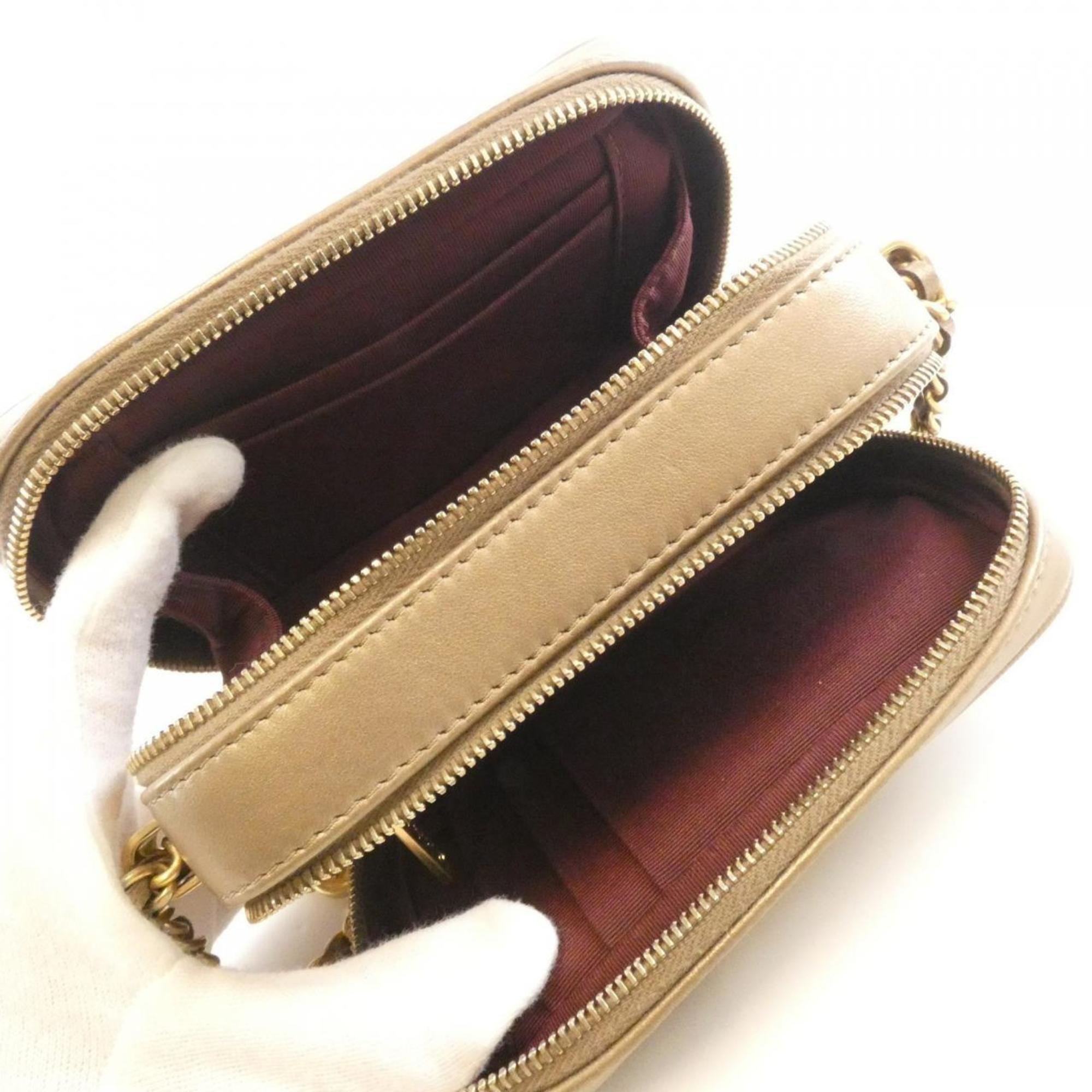 Chanel Gold Leather Shoulder Bag (Pre-Owned)
