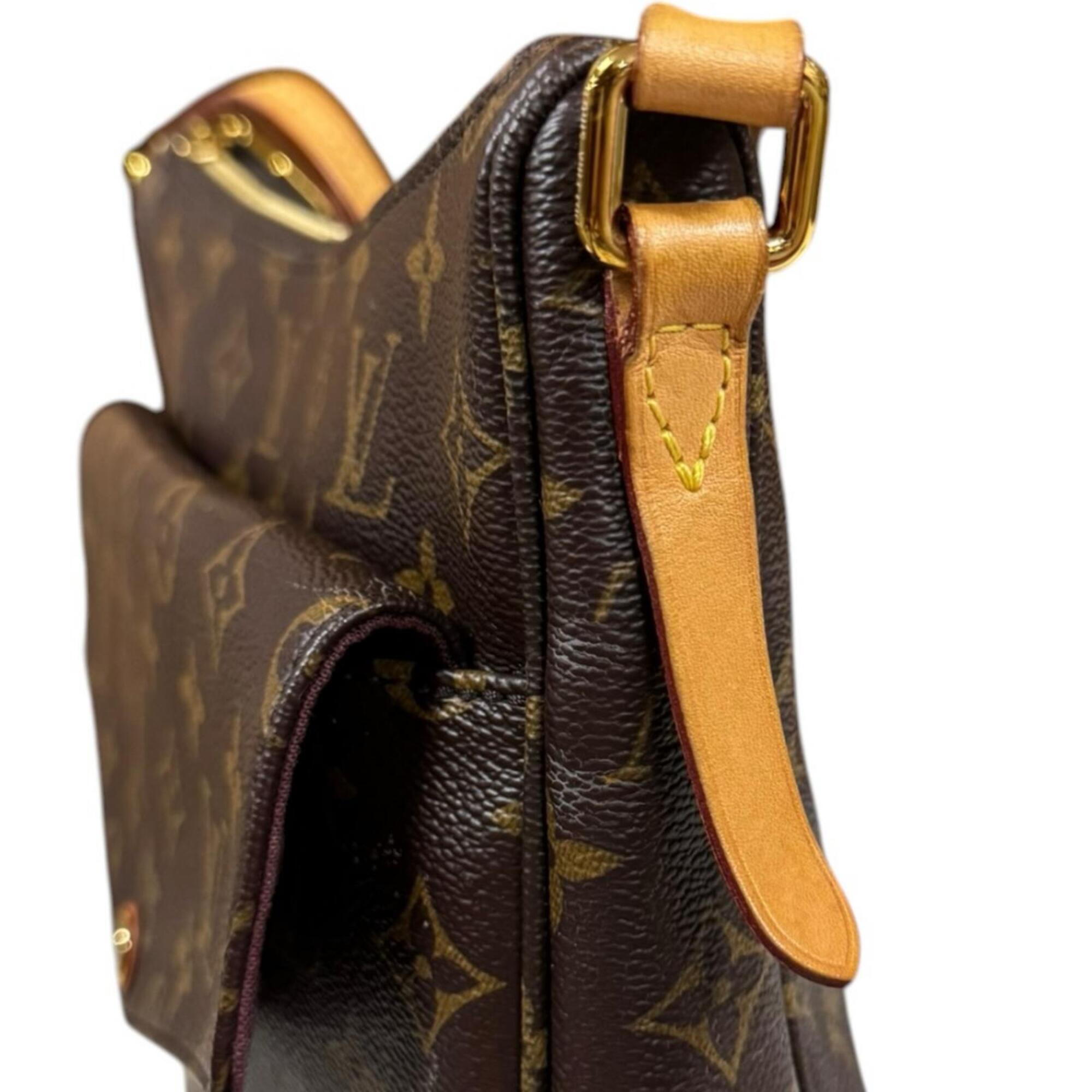 Louis Vuitton Brown Monogram Or Monogram Shoulder Bag (Pre-Owned)