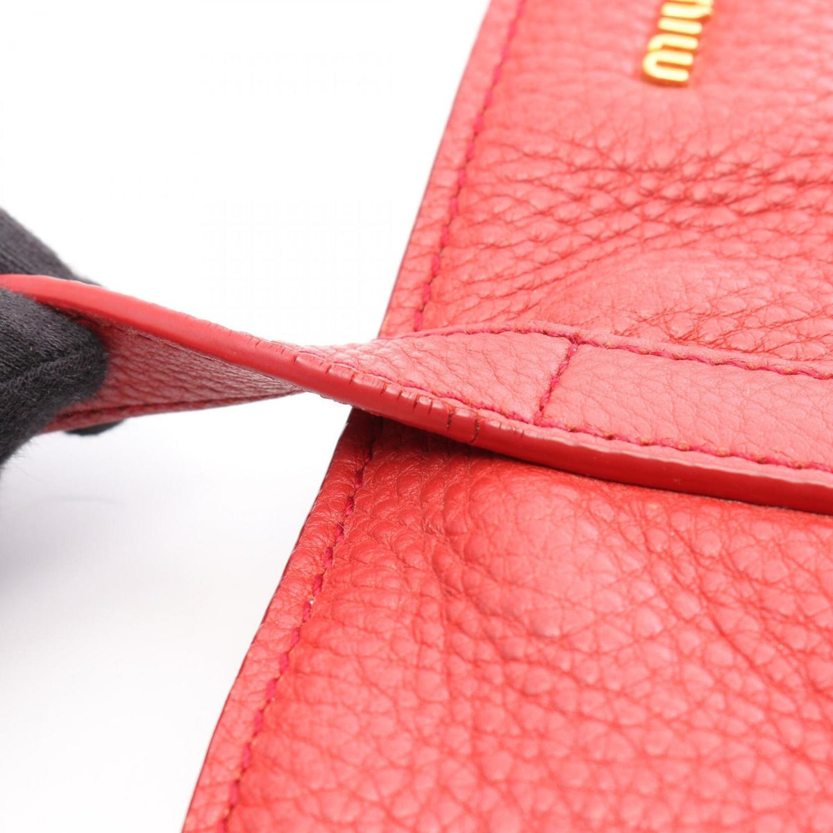 Miu Miu Red Color Leather Handbag Tote Bag (Pre-Owned)