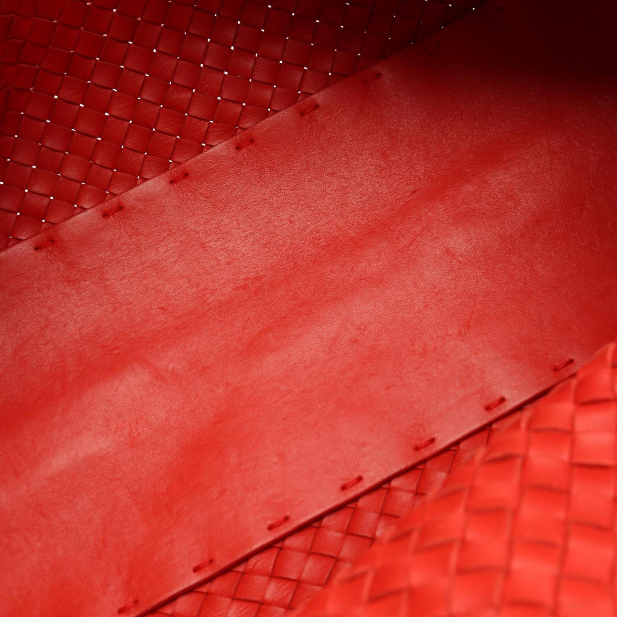 Bottega Veneta Red Color Leather Handbag Pouch Tote Bag (Pre-Owned)