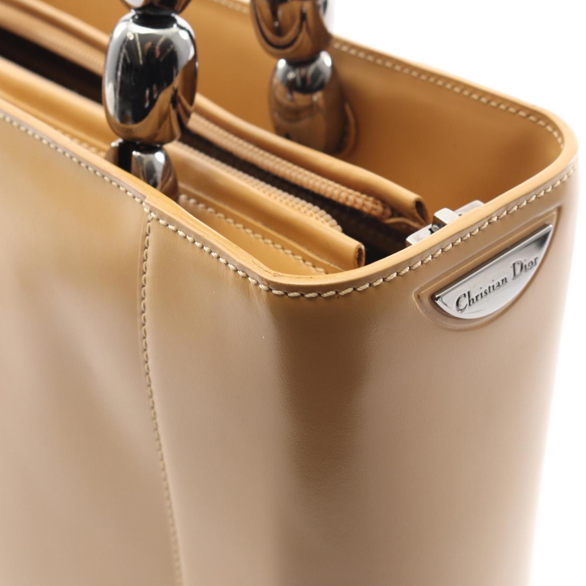 Christian Dior Beige Leather Handbag (Pre-Owned)