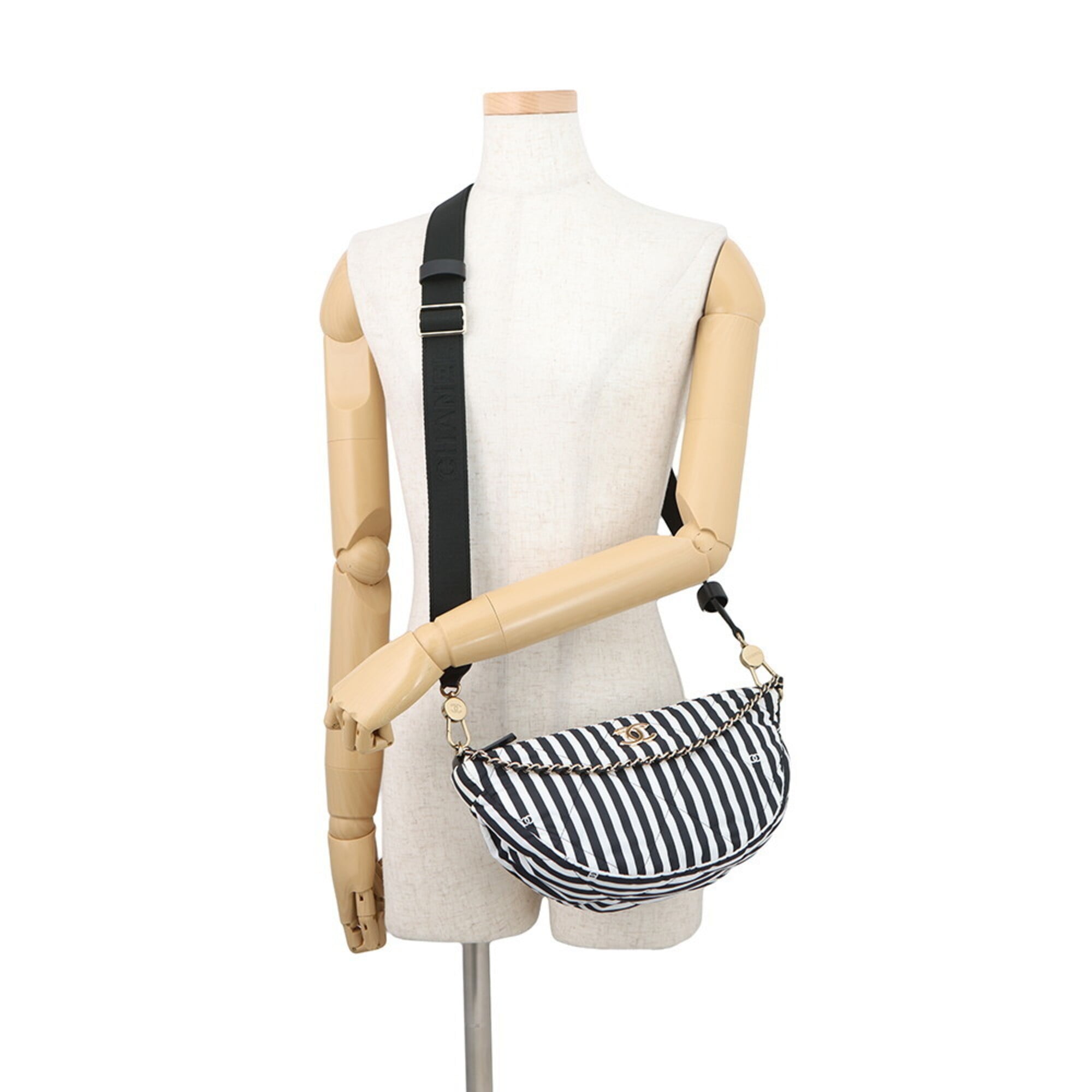 Chanel Black White Nylon Handbag Shoulder Bag (Pre-Owned)