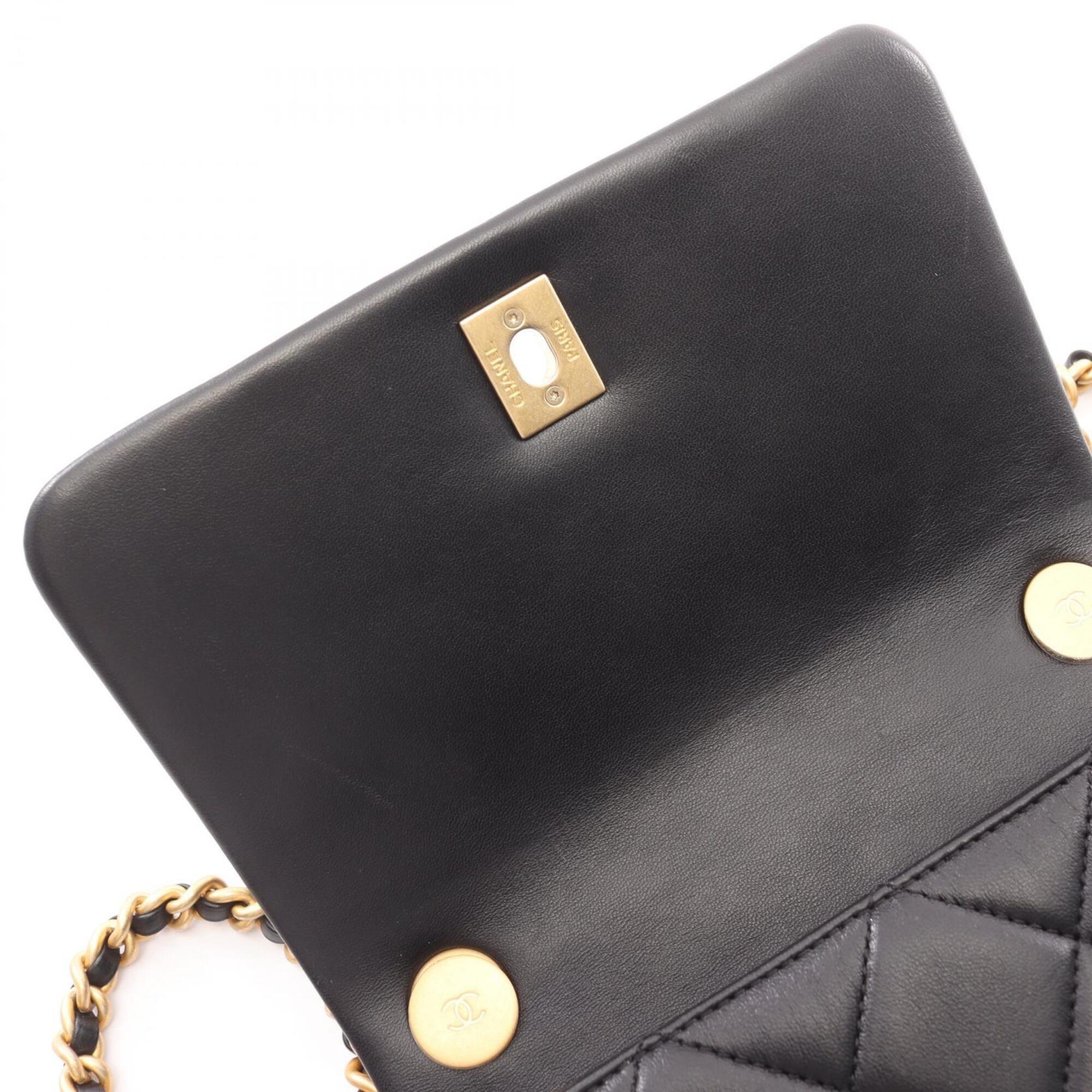 Chanel Enamel Black Leather Handbag Shoulder Bag (Pre-Owned)
