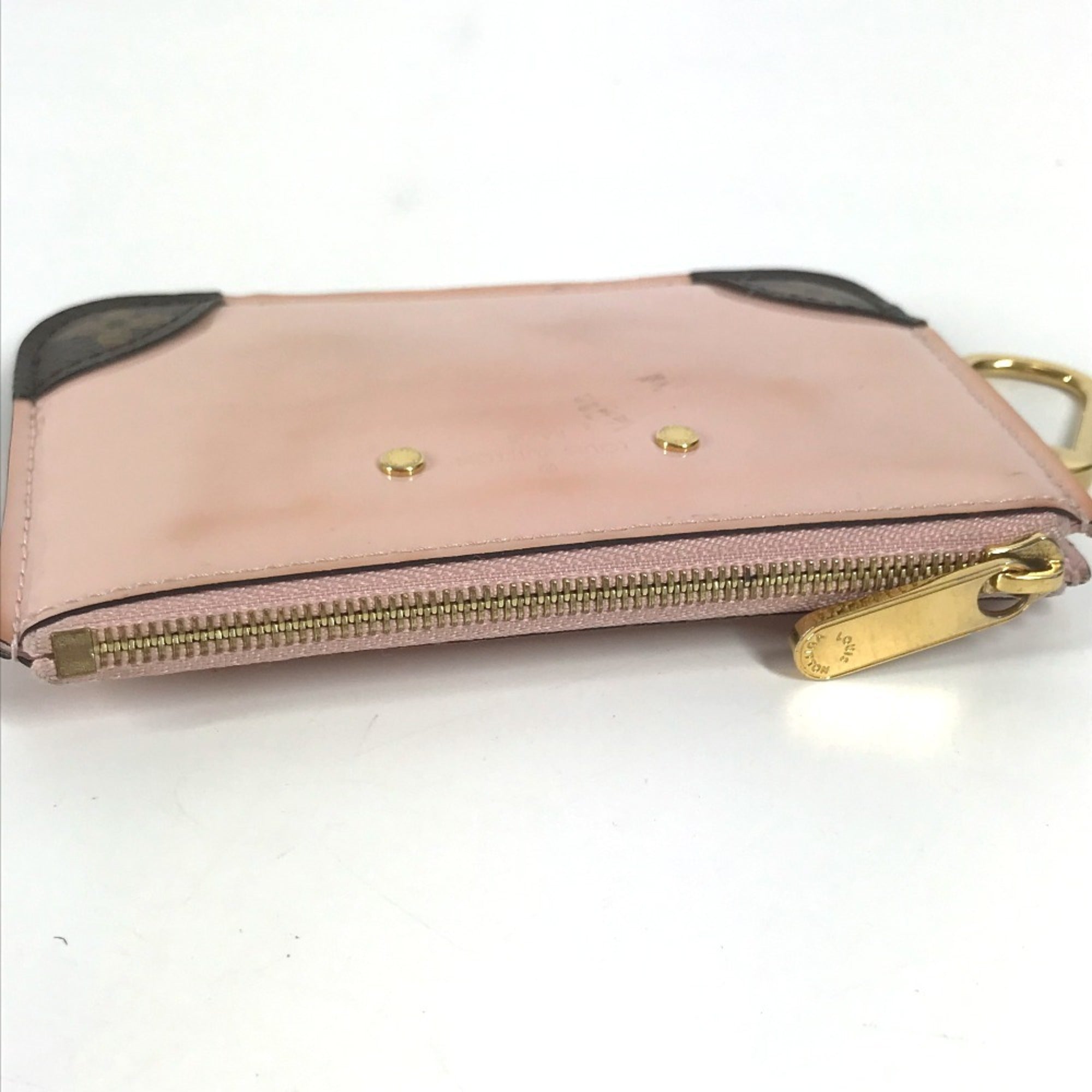 Louis Vuitton Pink Patent Leather Coin Purse/Coin Case (Pre-Owned)