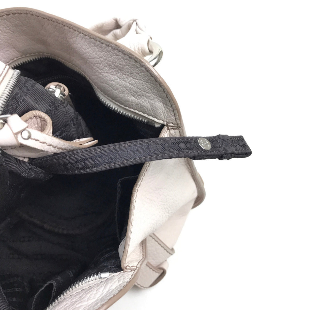 Celine Pink Leather Handbag (Pre-Owned)