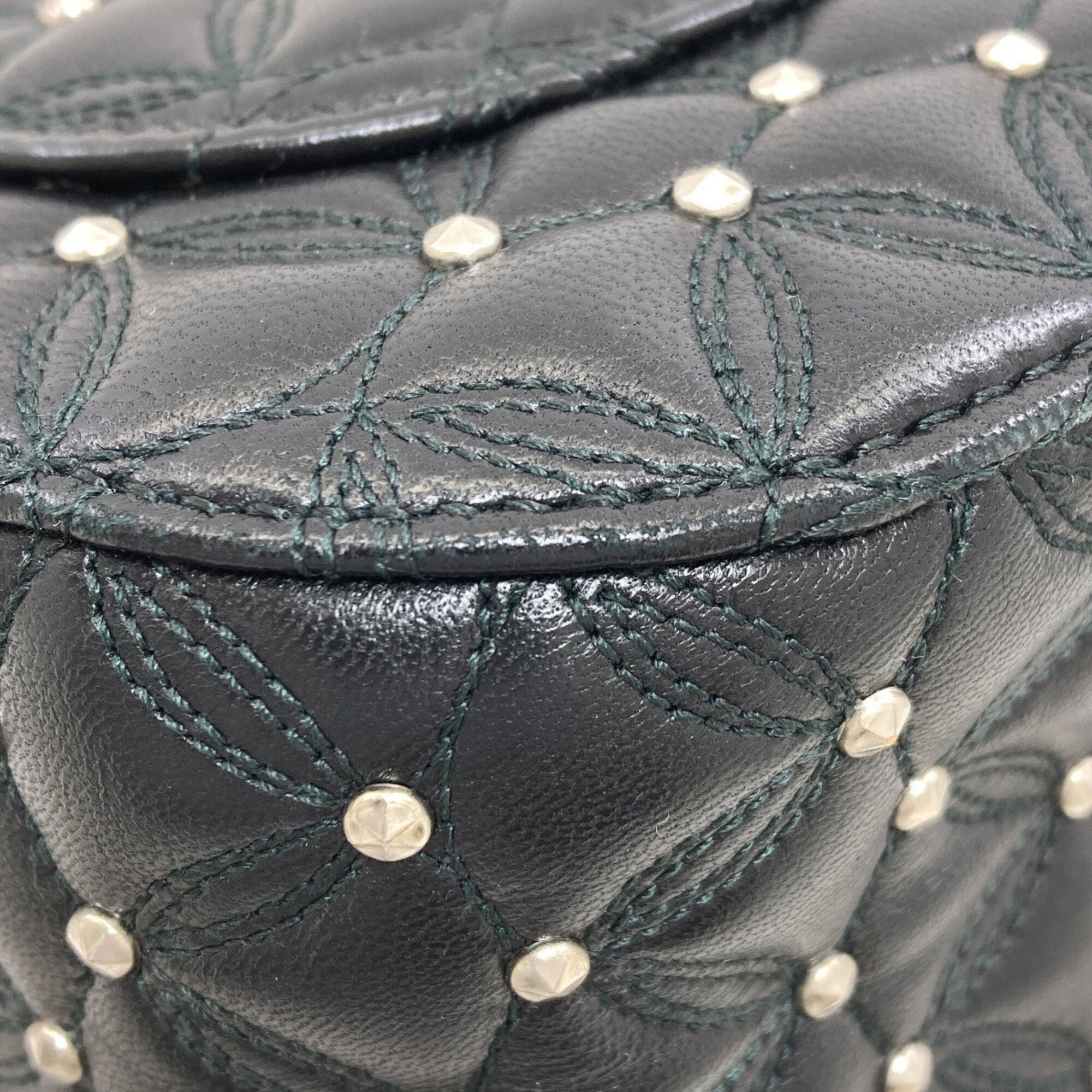Bvlgari Black Leather Shoulder Bag (Pre-Owned)