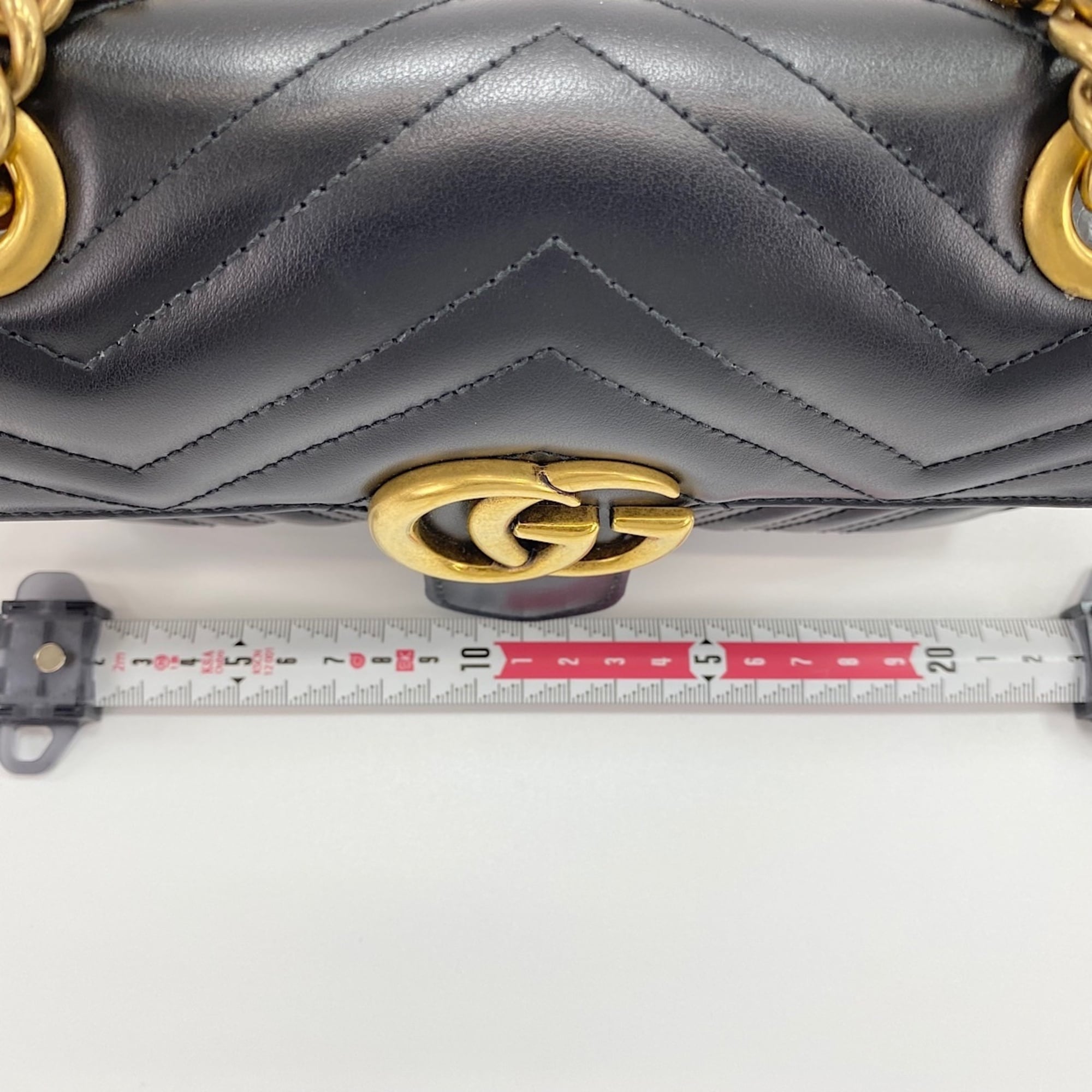 Gucci Gg Marmont Black Shoulder Bag (Pre-Owned)