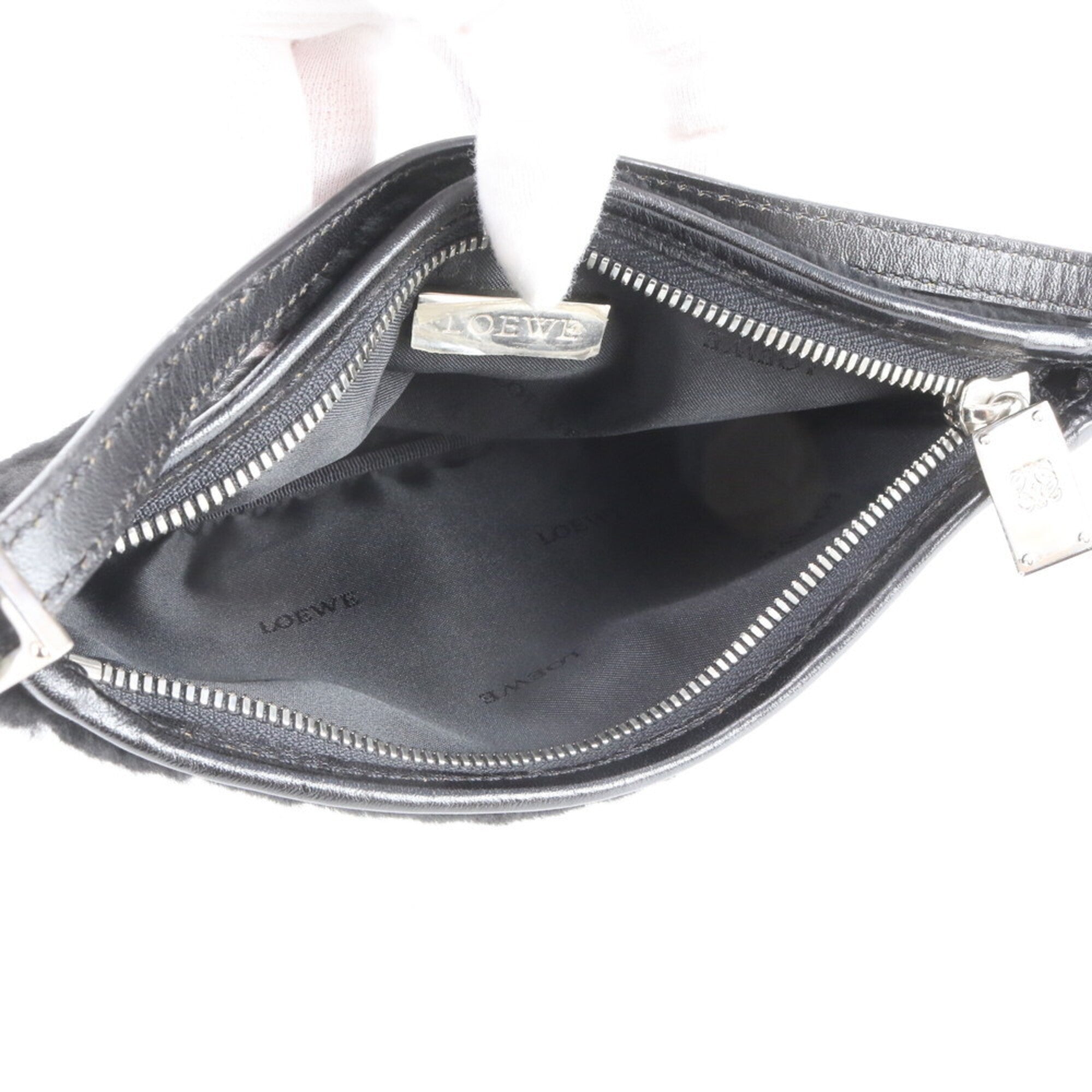 Loewe Black Leather Handbag Shoulder Bag Tote Bag (Pre-Owned)