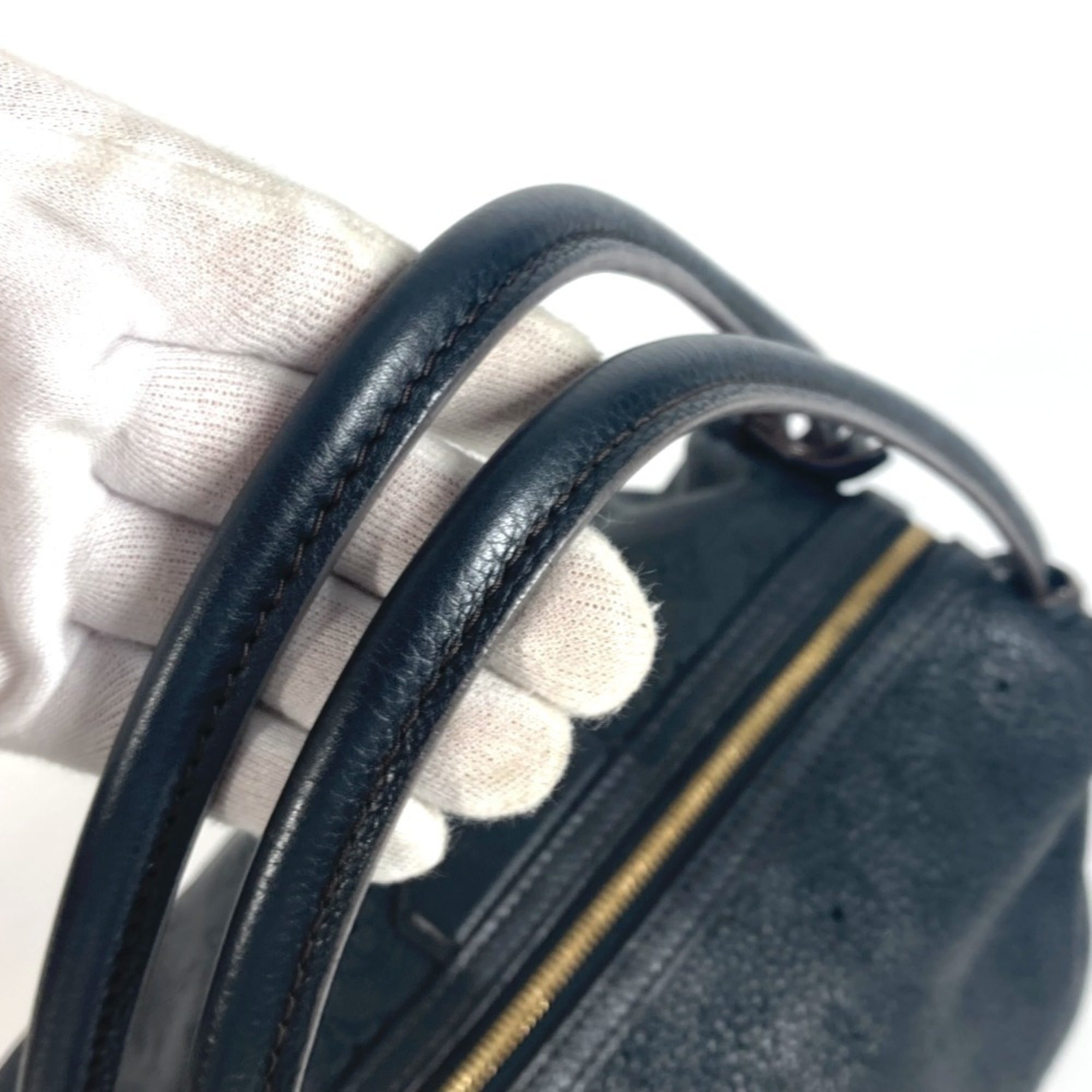 Louis Vuitton Mahina Black Noir Mahina Leather Shoulder Bag (Pre-Owned)