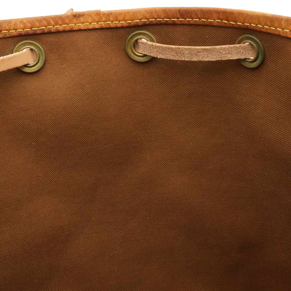 Louis Vuitton Brown Monogram Canvas Shoulder Bag (Pre-Owned)