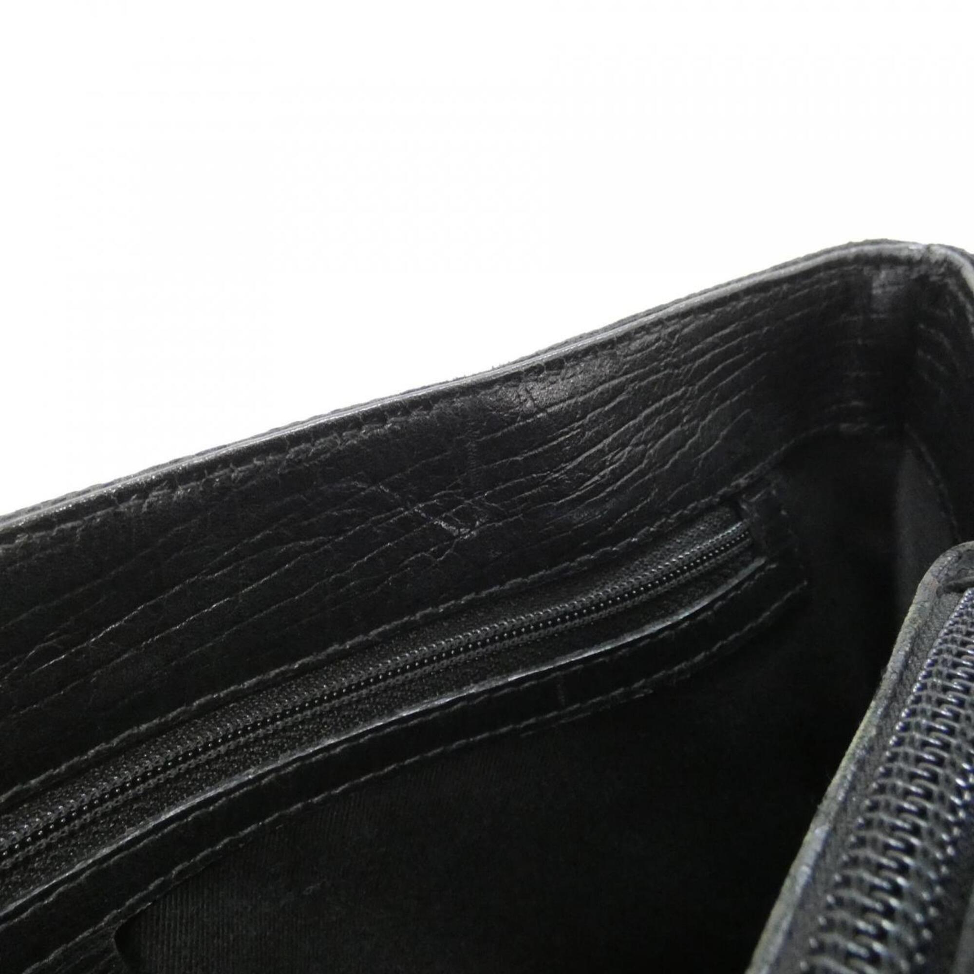 Gucci Gg Canvas Black Gg Canvas Handbag (Pre-Owned)