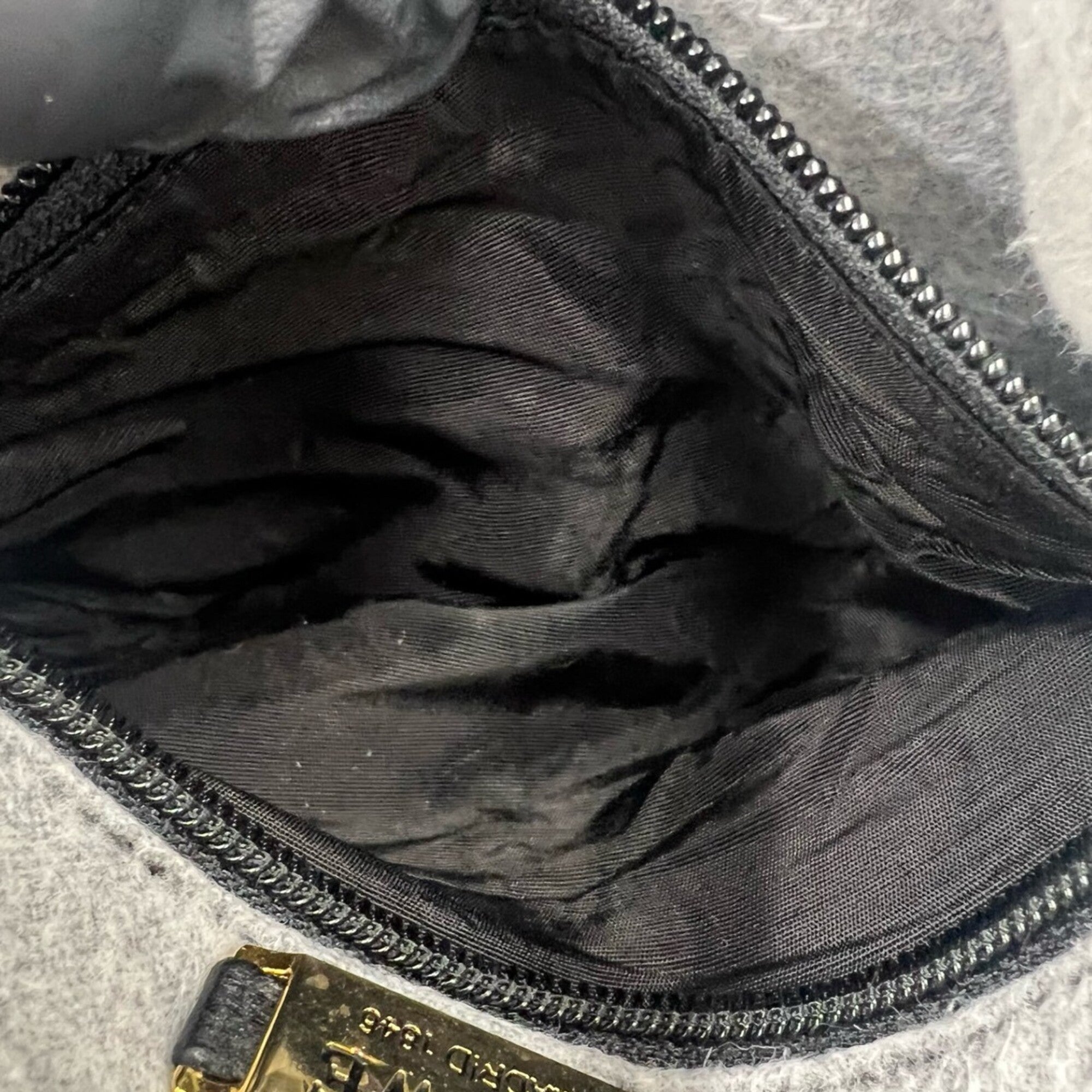 Loewe Black Leather Boston Bag Handbag (Pre-Owned)