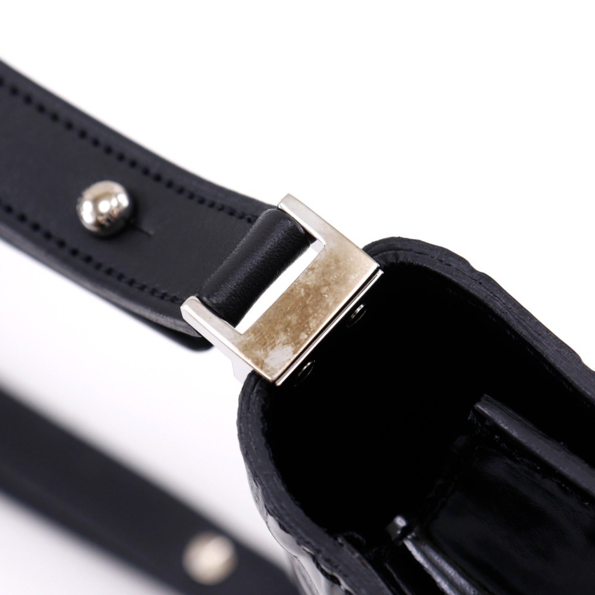 Louis Vuitton Black Noir Vernis Shoulder Bag (Pre-Owned)