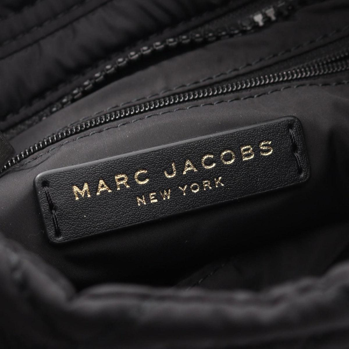 Marc Jacobs Black Nylon Handbag Shoulder Bag (Pre-Owned)