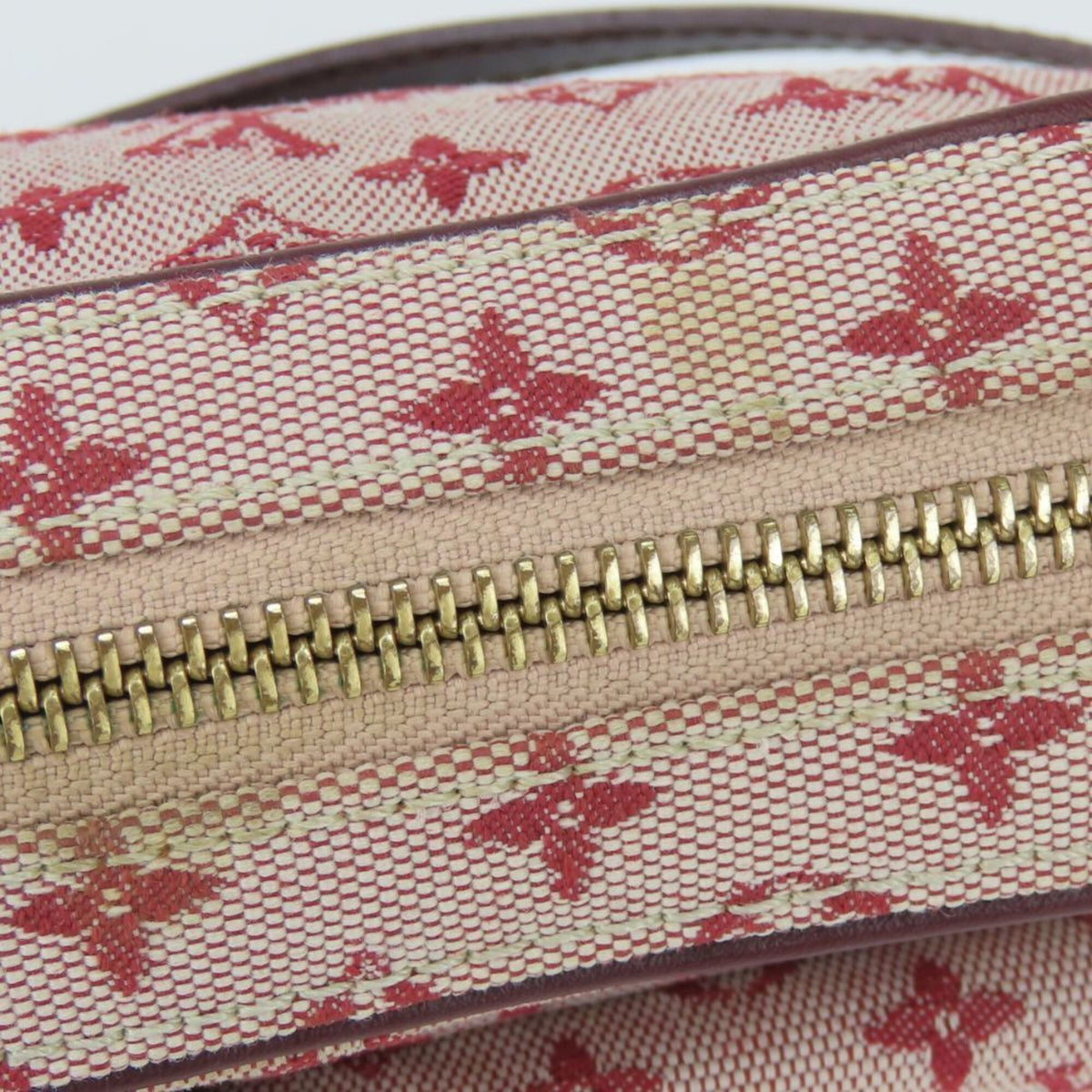 Louis Vuitton Bordeaux Cherry Red Color Monogram Mini Pochette Shoulder Bag (Pre-Owned)