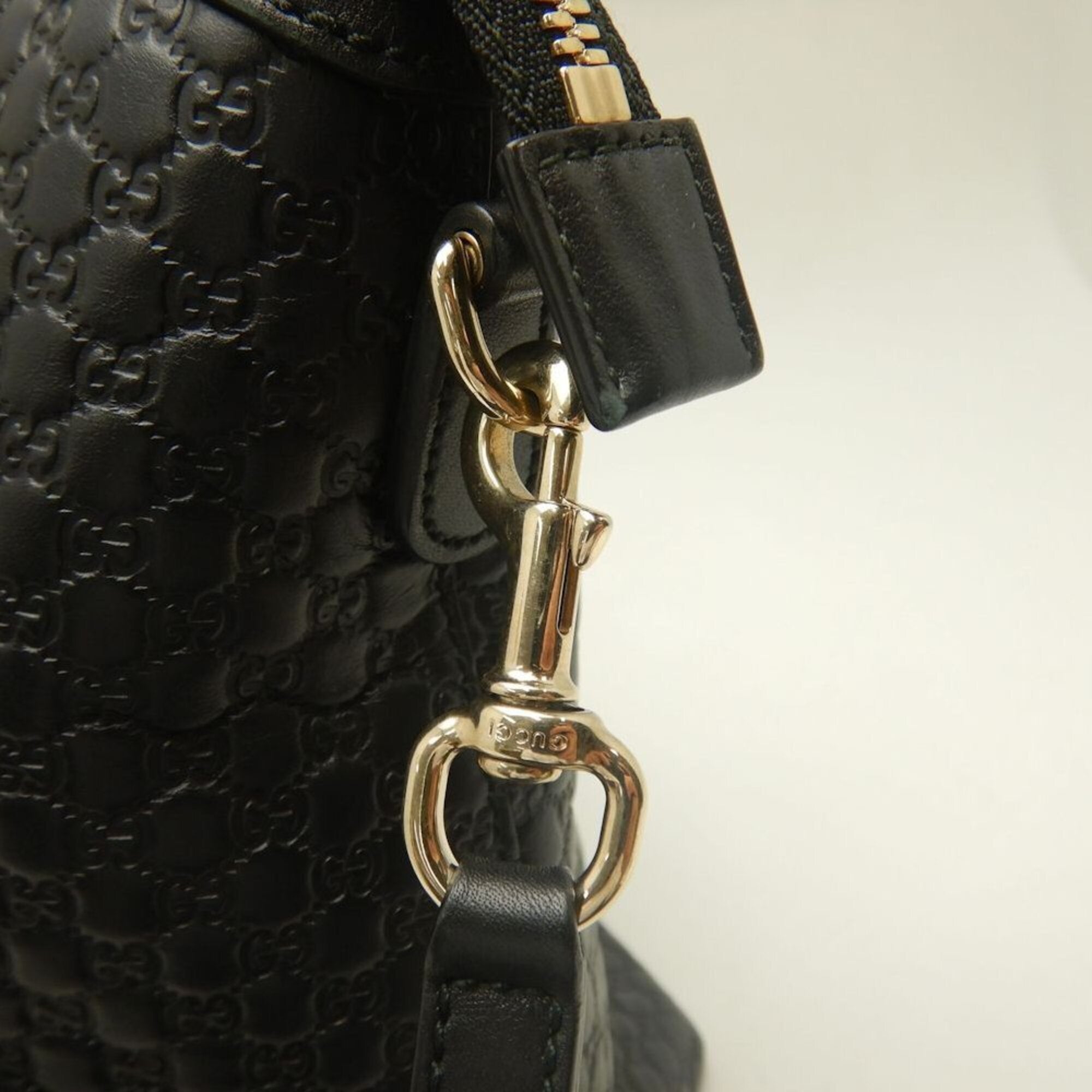 Gucci Microguccissima Black Leather Tote Bag (Pre-Owned)
