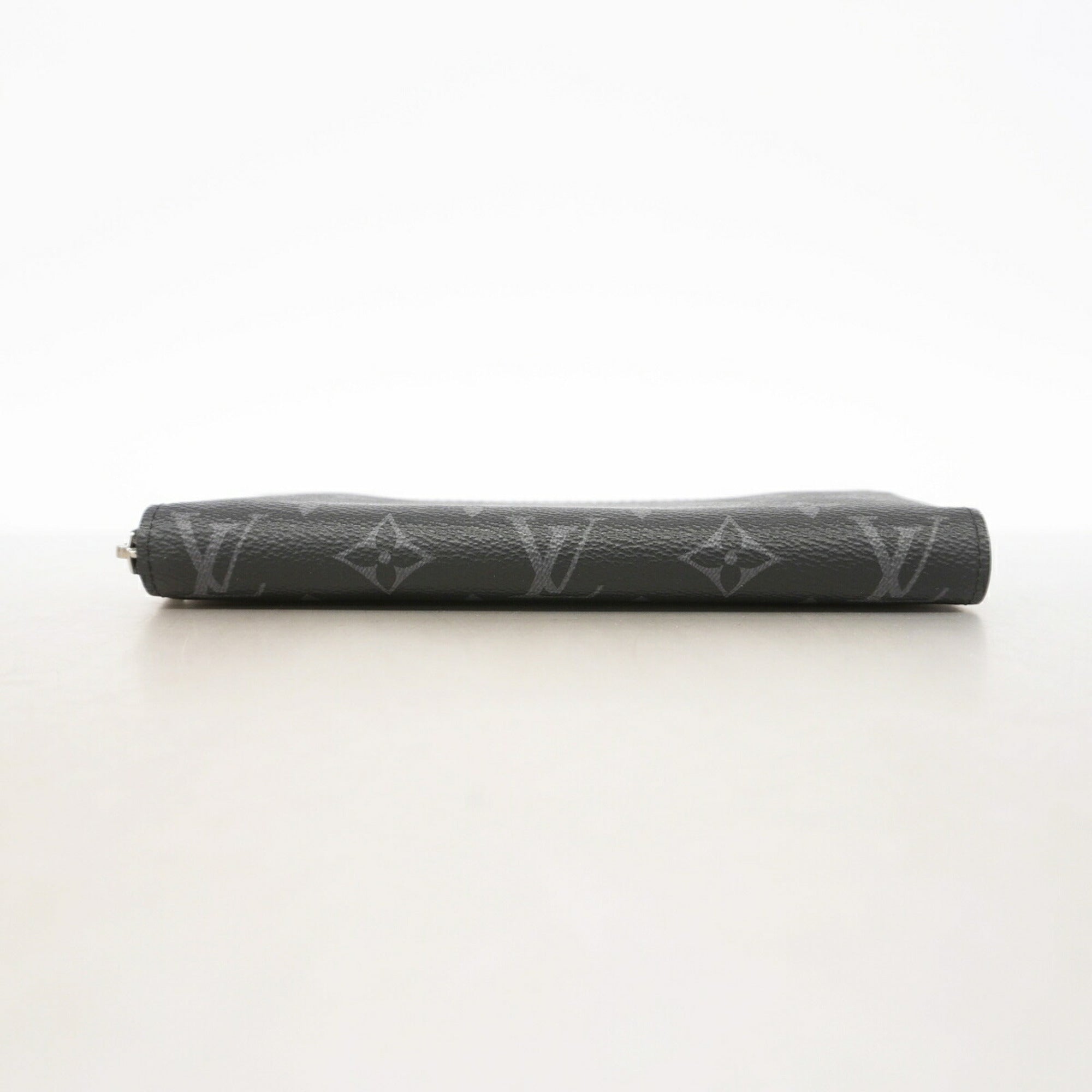 Louis Vuitton Black Long Wallet (Bi-Fold) (Pre-Owned)