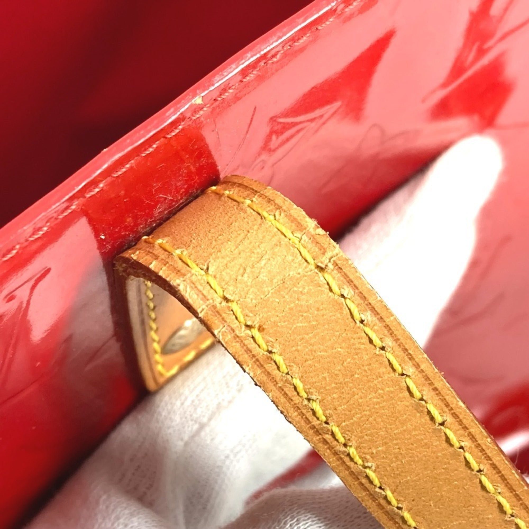 Louis Vuitton Red Color Monogram Vernis Boston Bag Shoulder Bag Tote Bag (Pre-Owned)