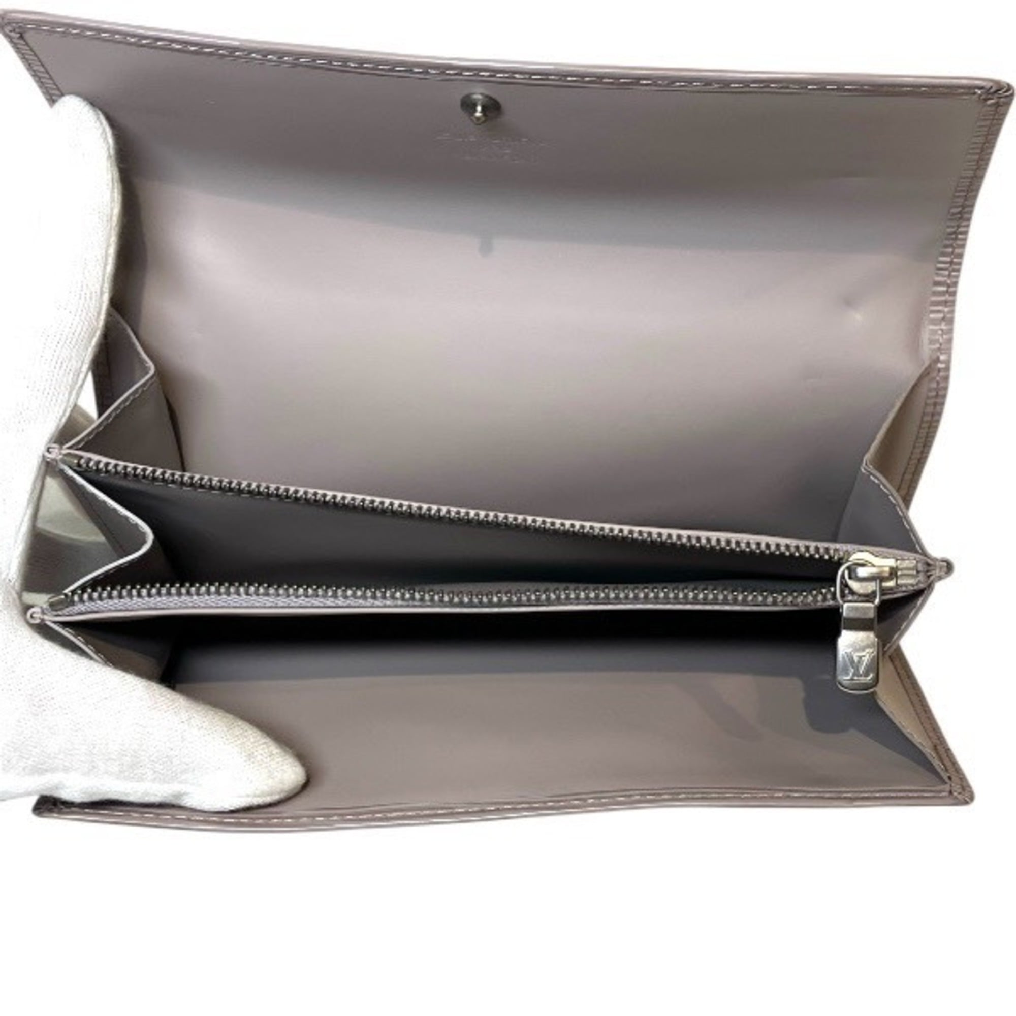 Louis Vuitton Purple Leather Coin Purse/Coin Case (Pre-Owned)