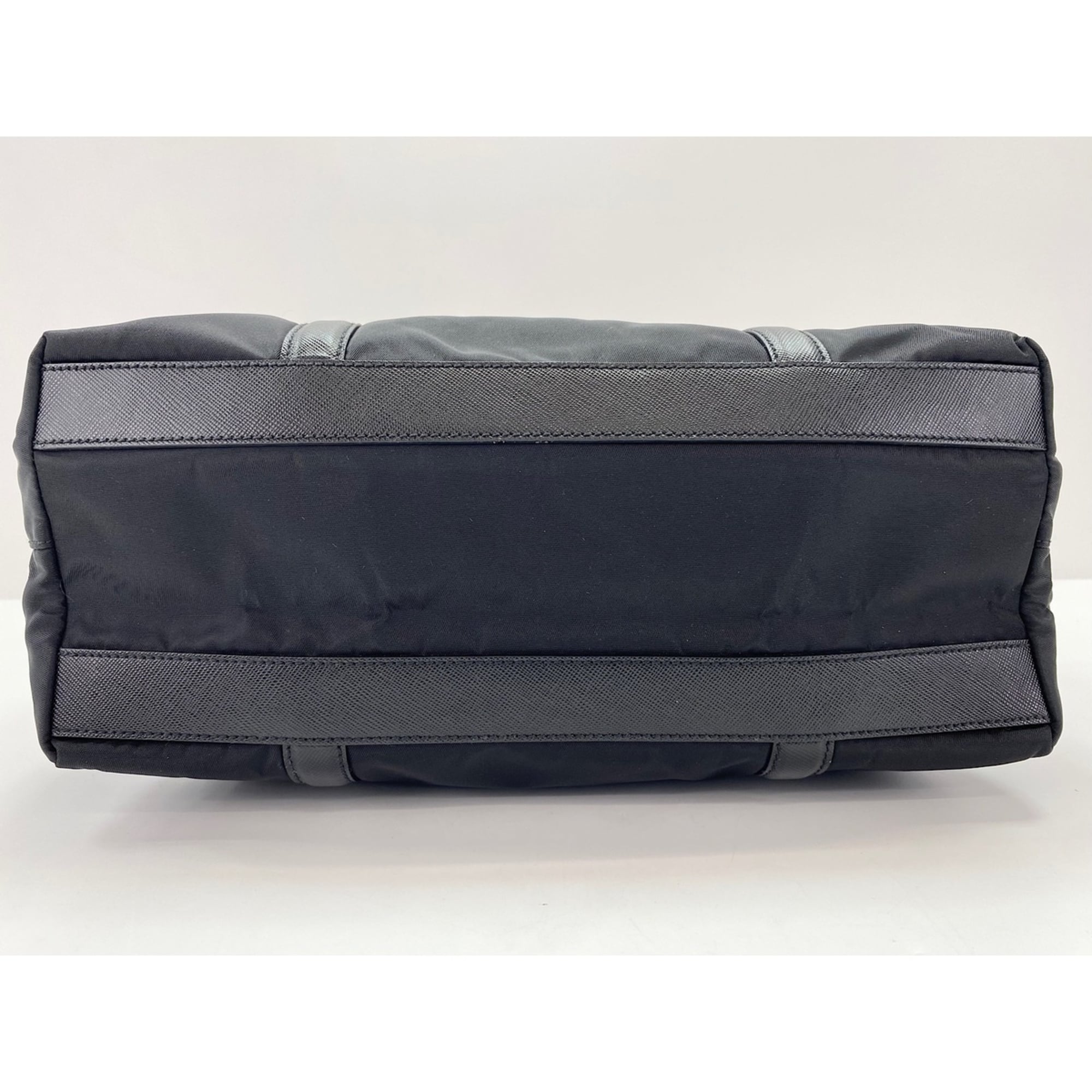 Prada Black Nylon Tote Bag (Pre-Owned)