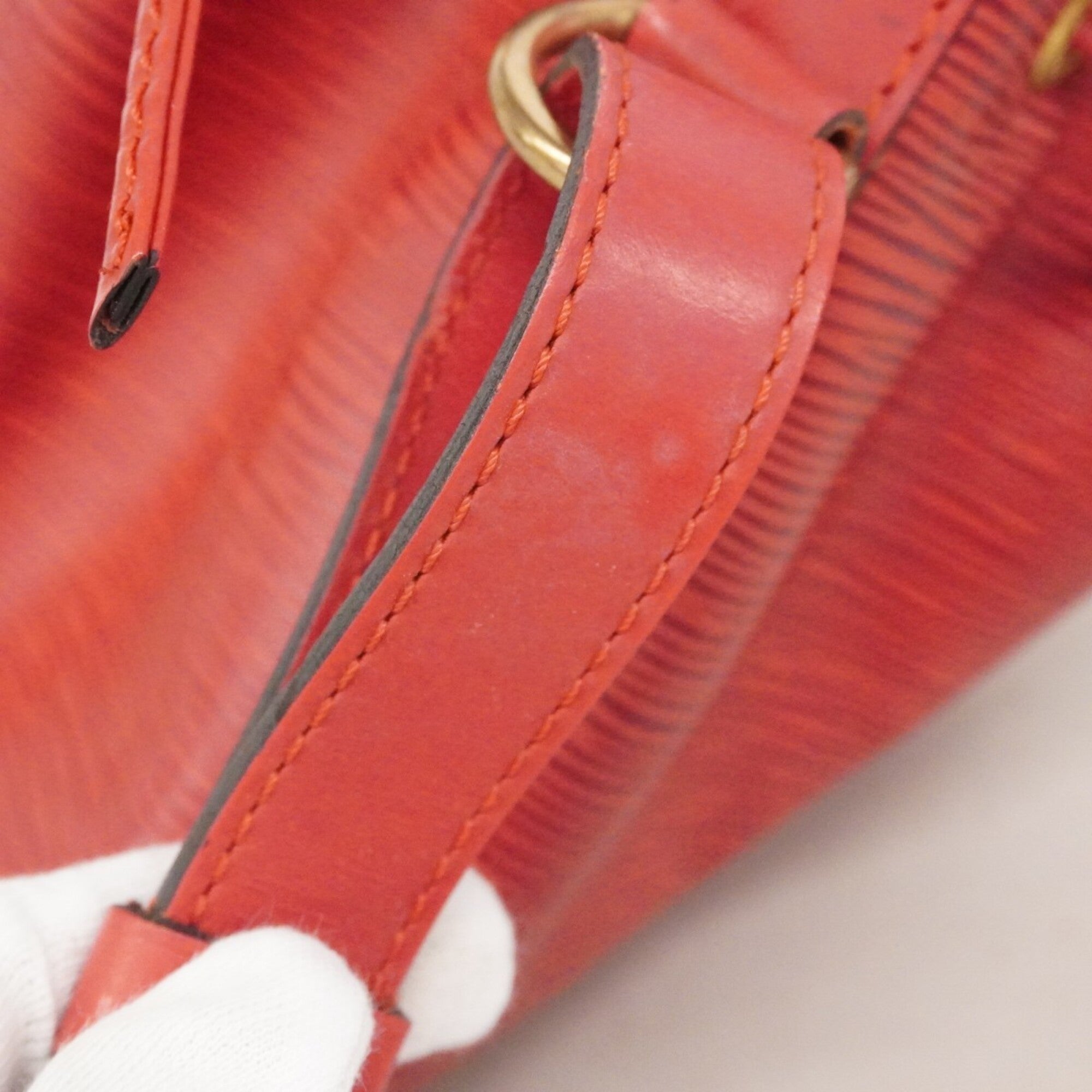 Louis Vuitton Castilian Red Shoulder Bag (Pre-Owned)