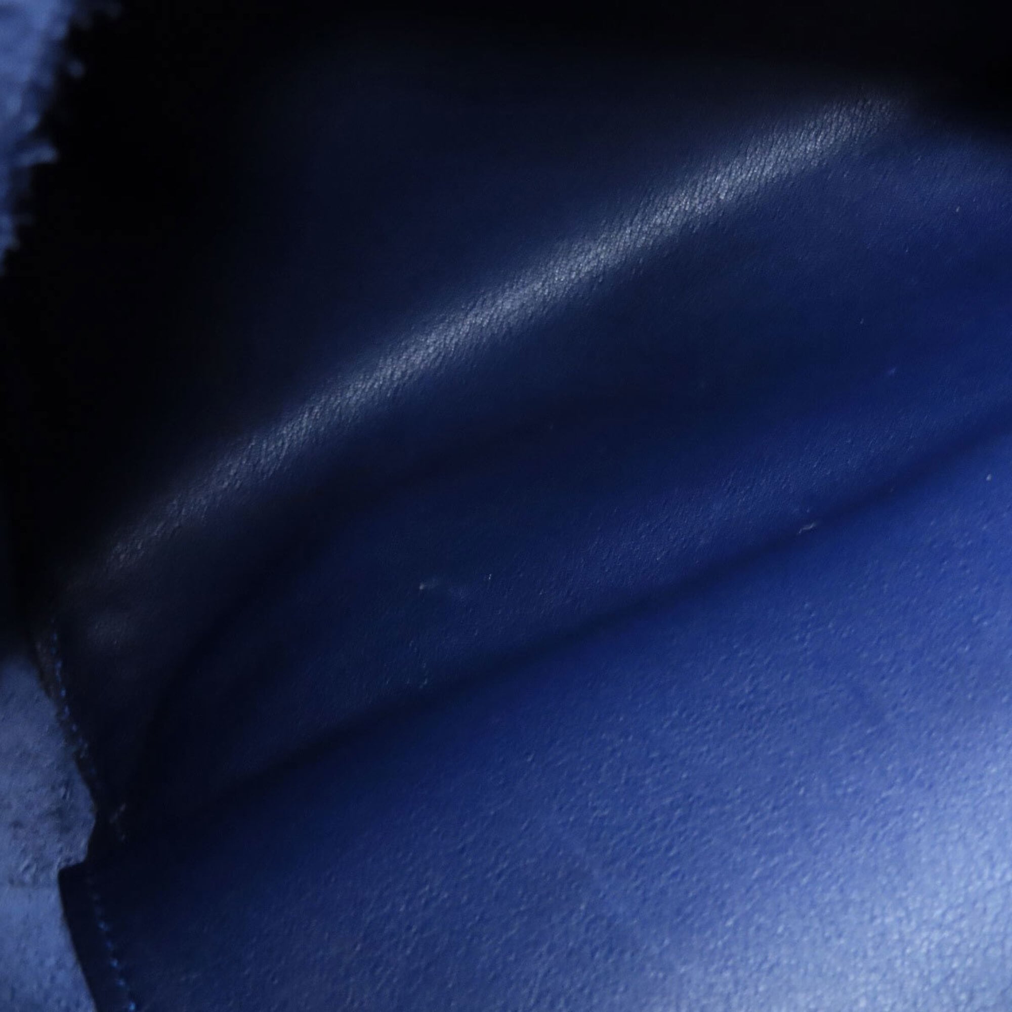 Loewe Navy Leather (Pre-Owned)